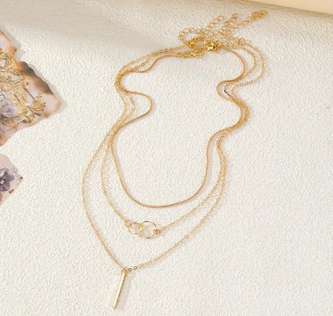 3pcs Chic Multi-Layer Circle & Bar Necklace – French-Inspired Elegance"