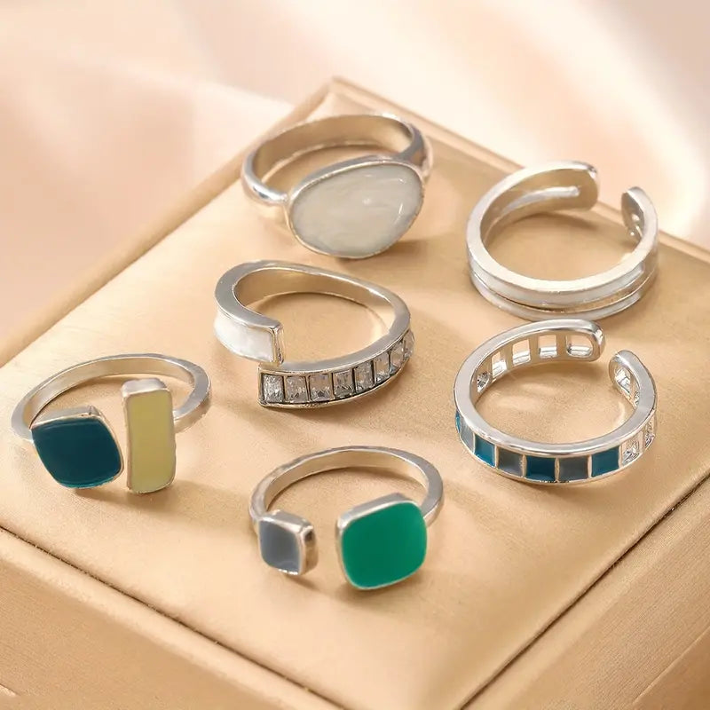 6-pcs Vintage Rhinestone Rings – Gold & Colorful