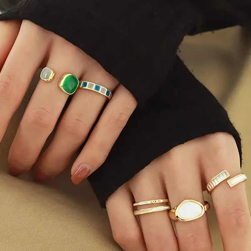 6-pcs Vintage Rhinestone Rings – Gold & Colorful