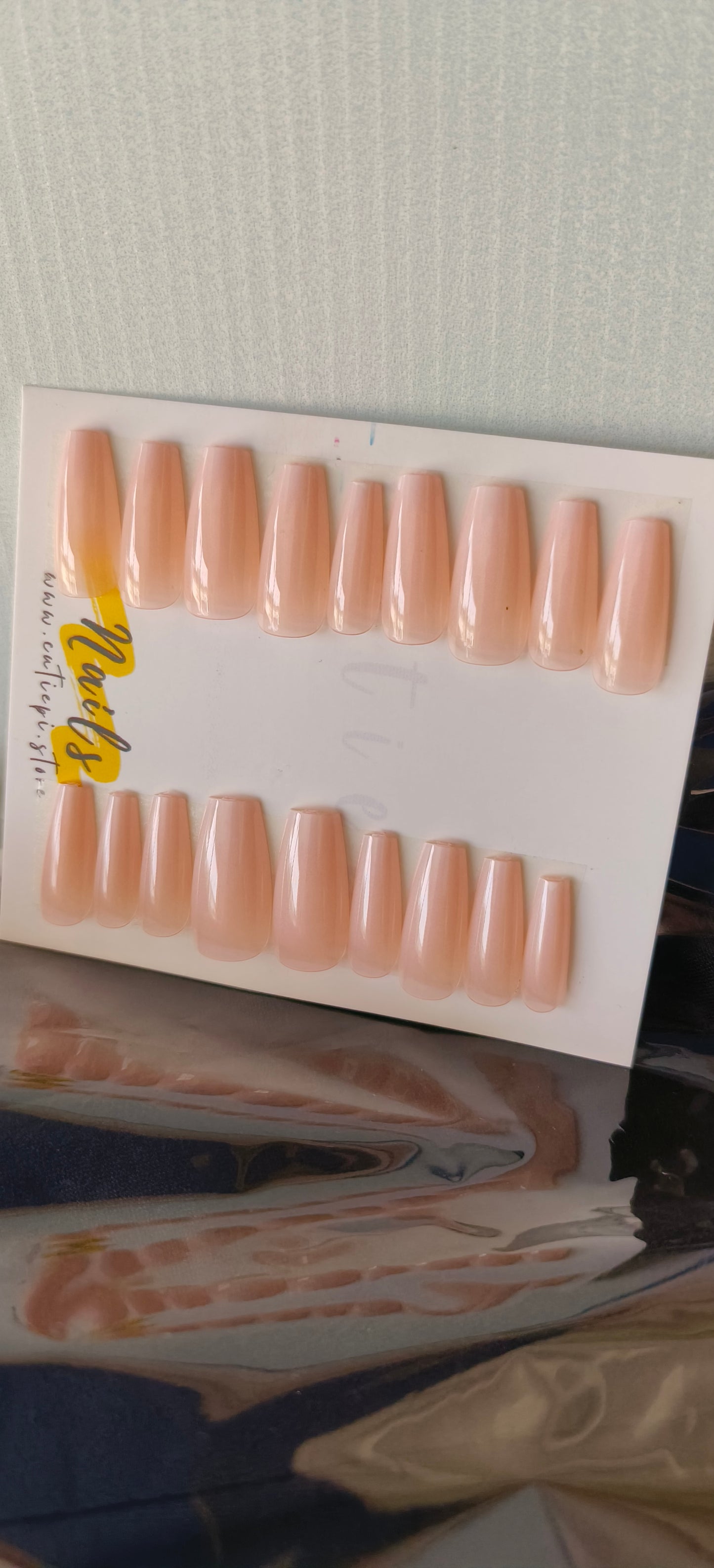 Blush Fade – 24pcs with Application Kit