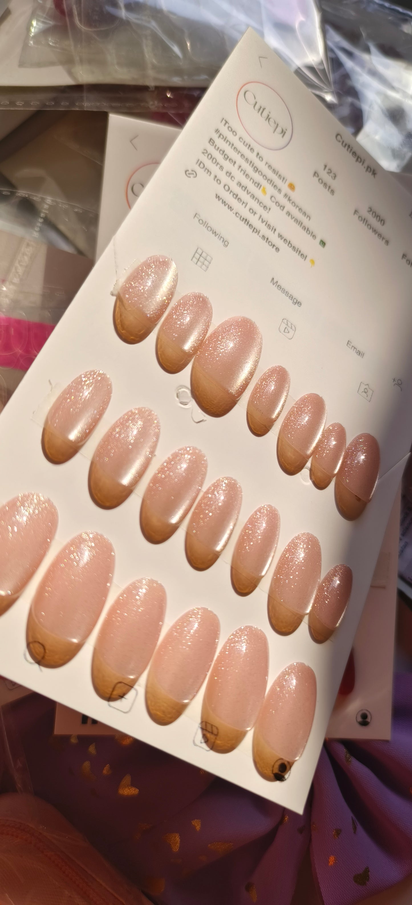 Golden Glow Cat Eye Nails – 24pcs with kit
