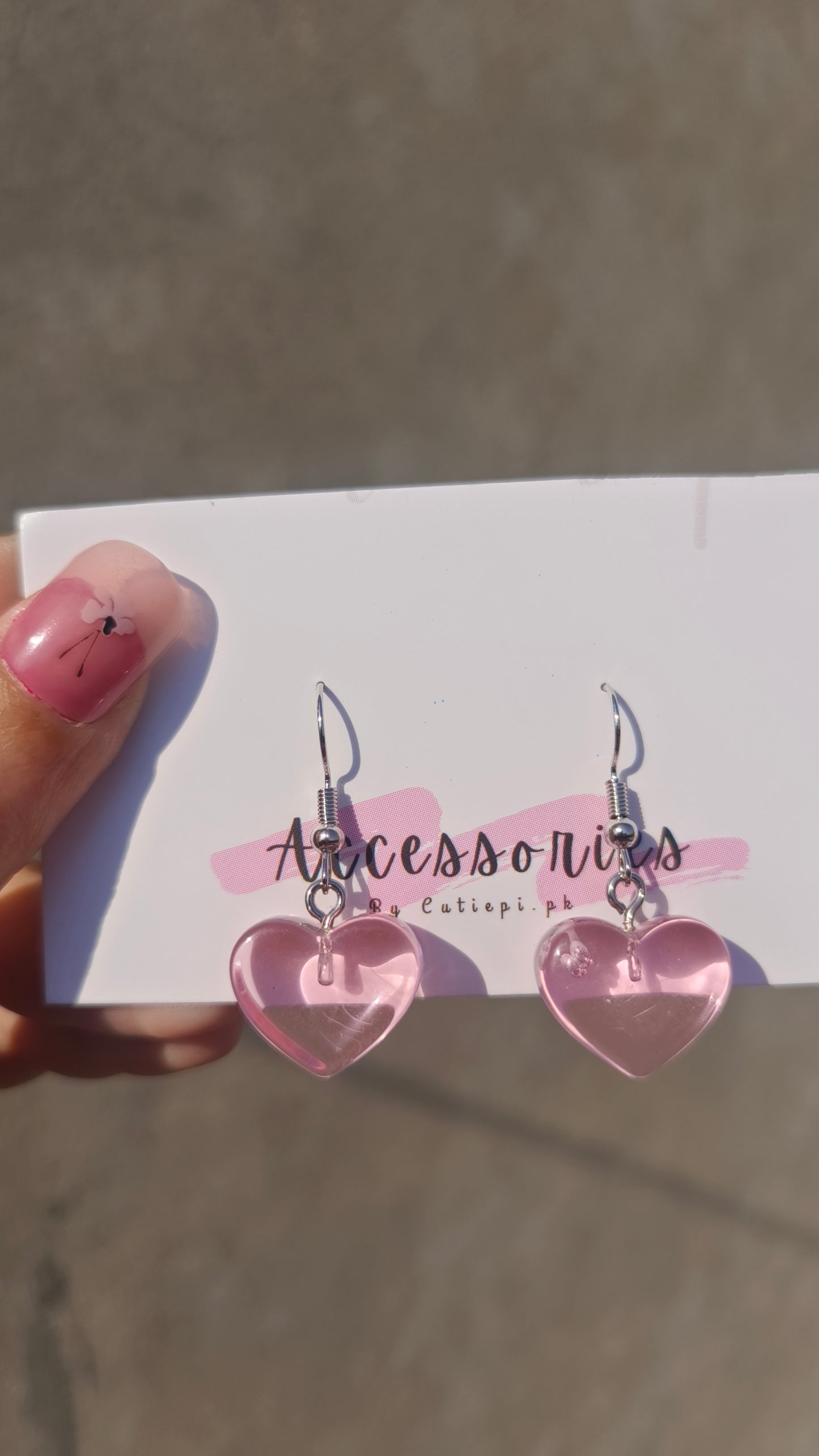 Glow-in-the-Dark Pink Heart Earrings – Chunky & Cute