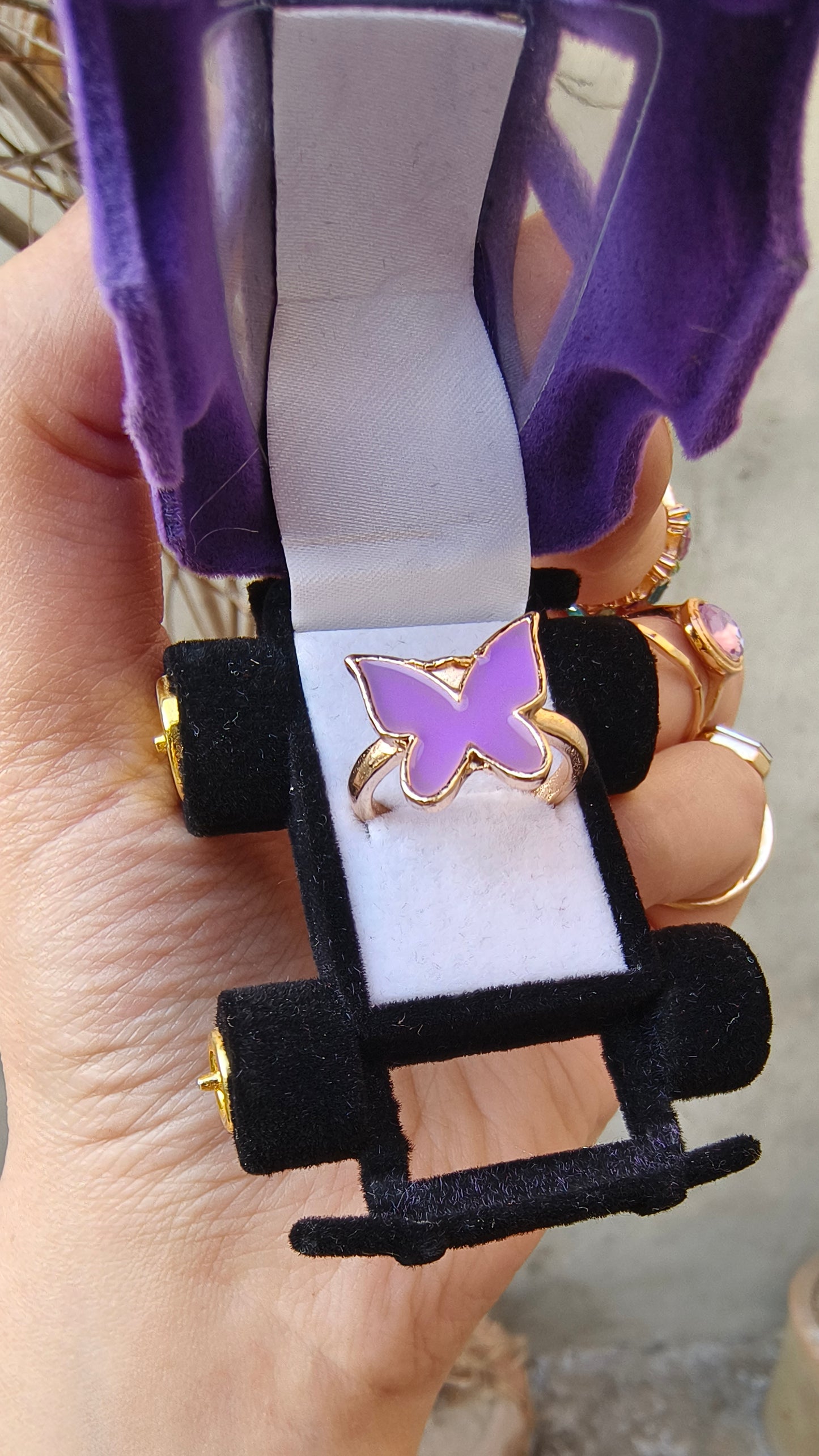 Lustrous Purple Glam Ring –stylish & Timeless"