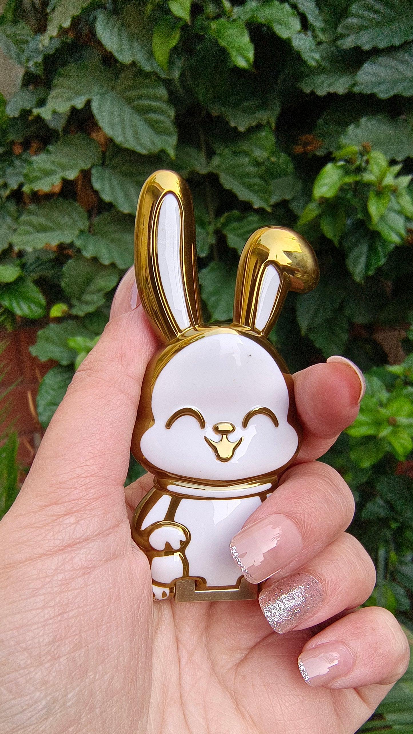 White Bunny Phone Holder – Adorable & Functional Stand