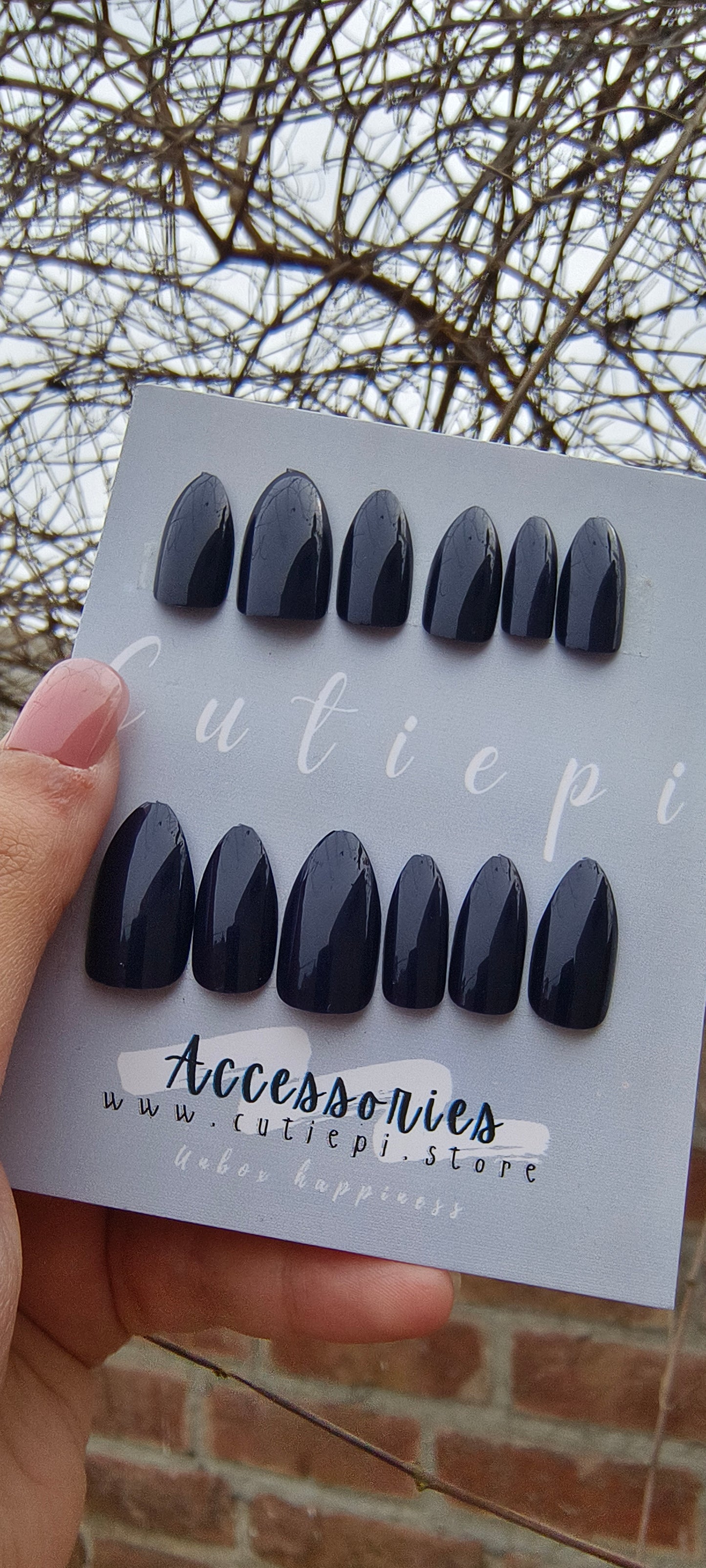 Royal Blue Elegance – 24pcs with Application Kit
