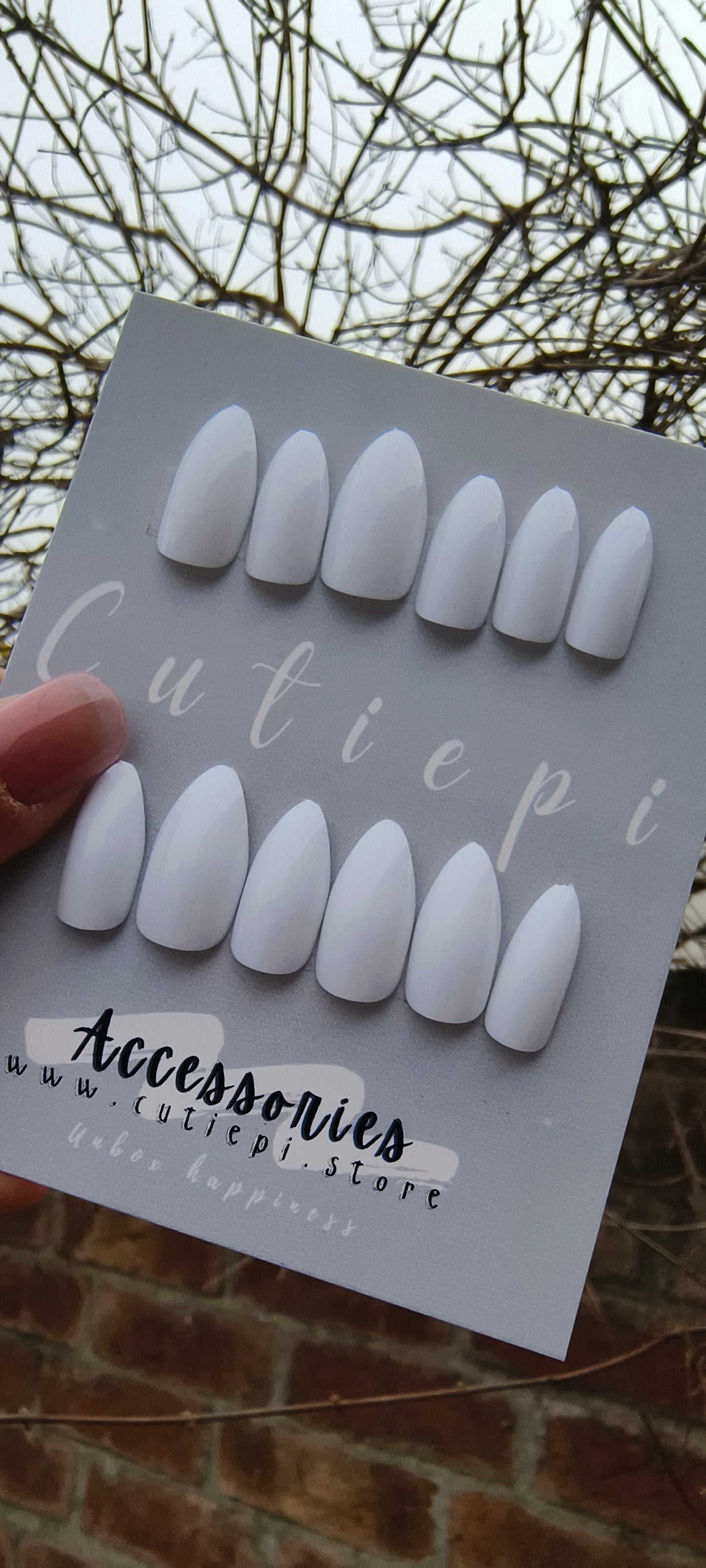 Pure Elegance – 24pcs with Application Kit