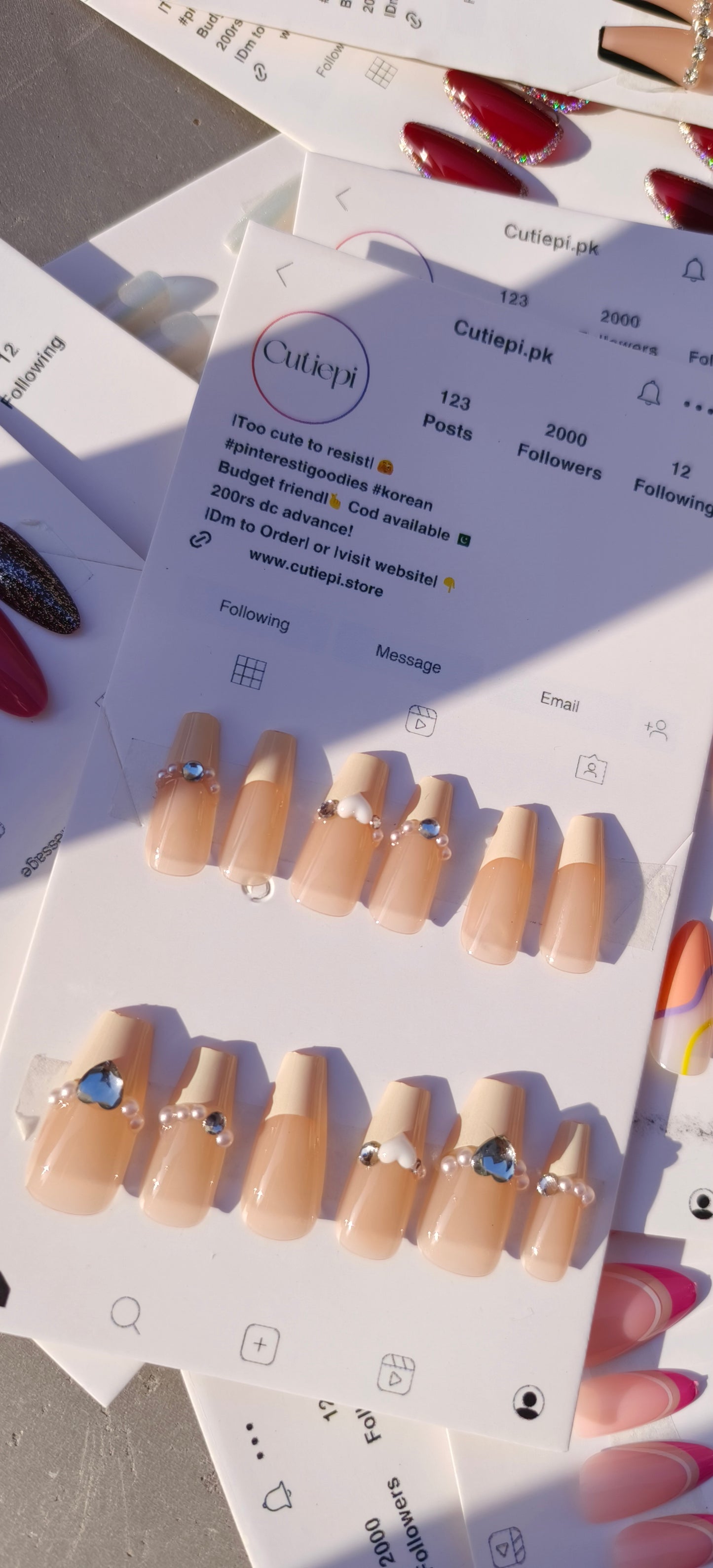 Elegance Pearl Bow French – 24pcs with Application Kit