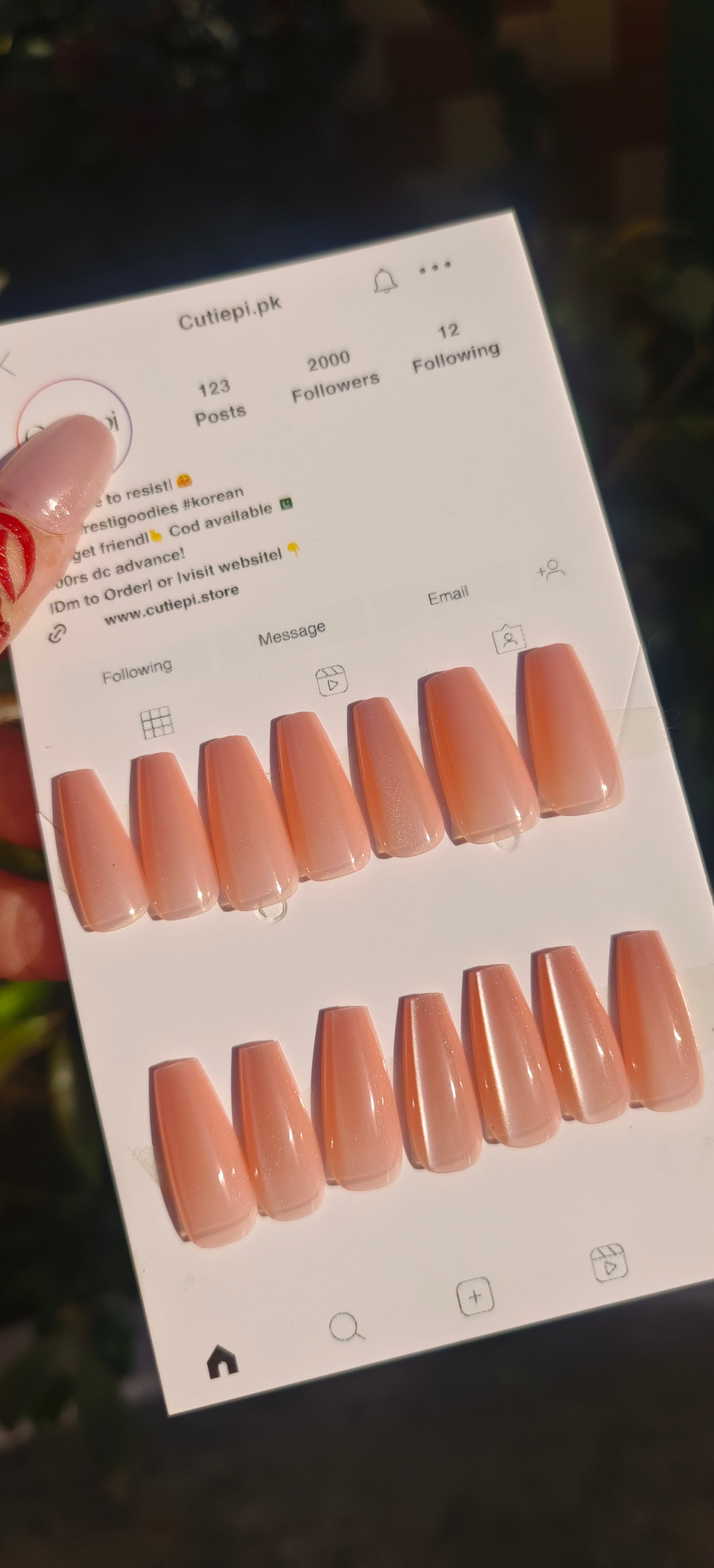 Blush Glow – Cat Eye Nails 24pcs with Application Kit