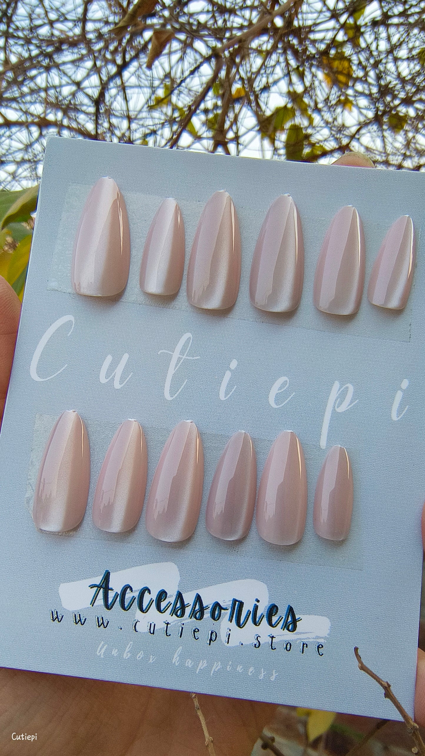 Mocha Glaze Cat Eye Nail Set – 24pcs with Application Kit