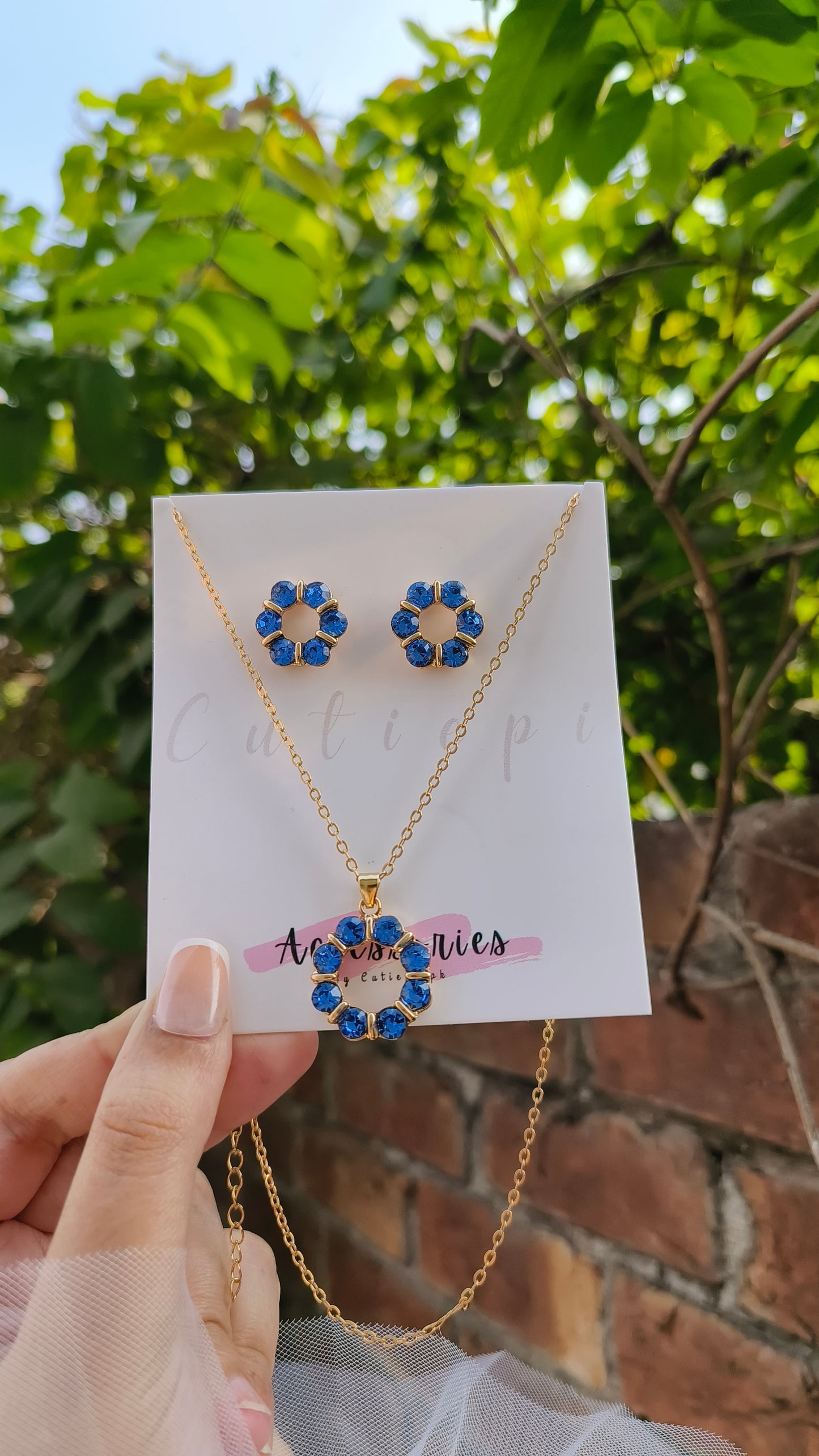 "Blue Bliss" Gold-Plated Necklace & Earrings Set ✨💙