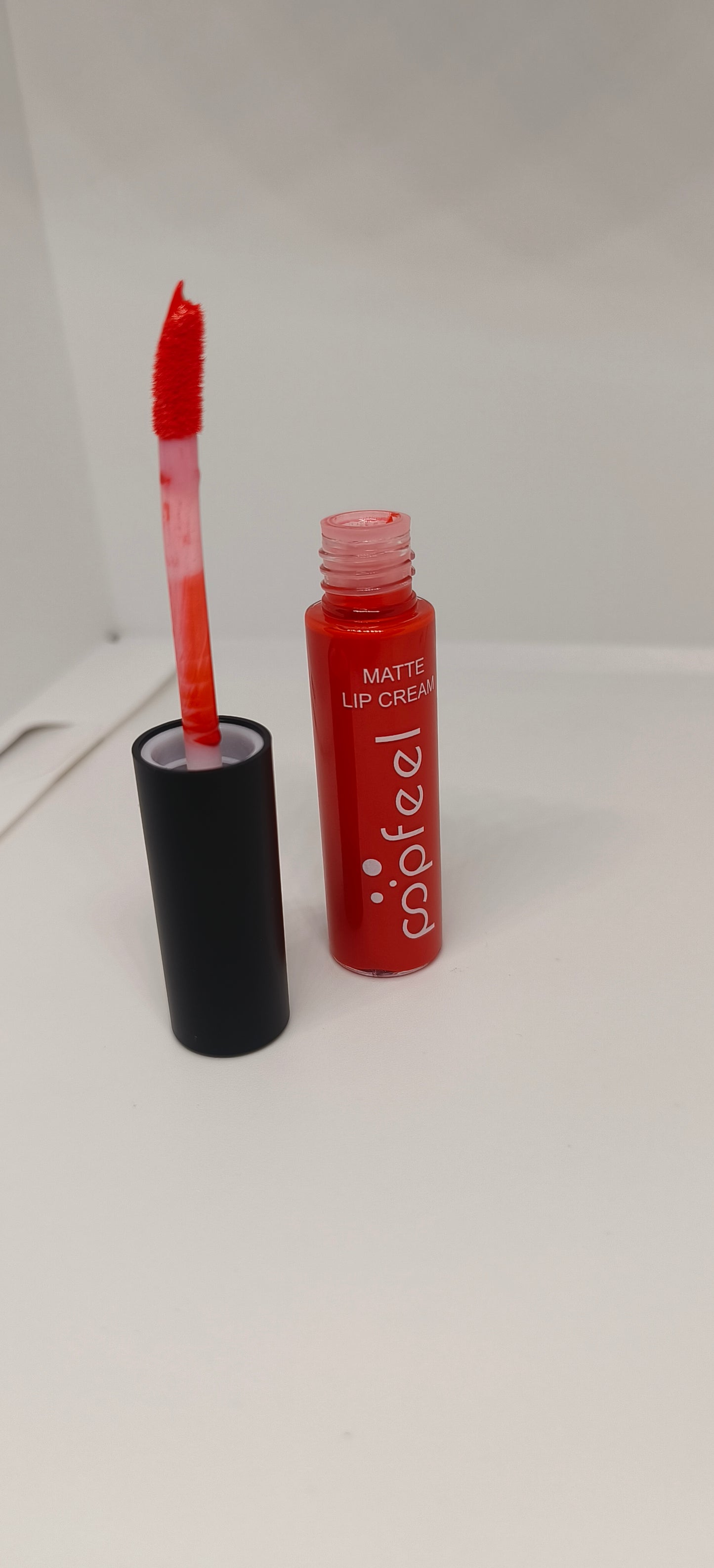 Popfeel Matte Lip Cream – Bridal Red