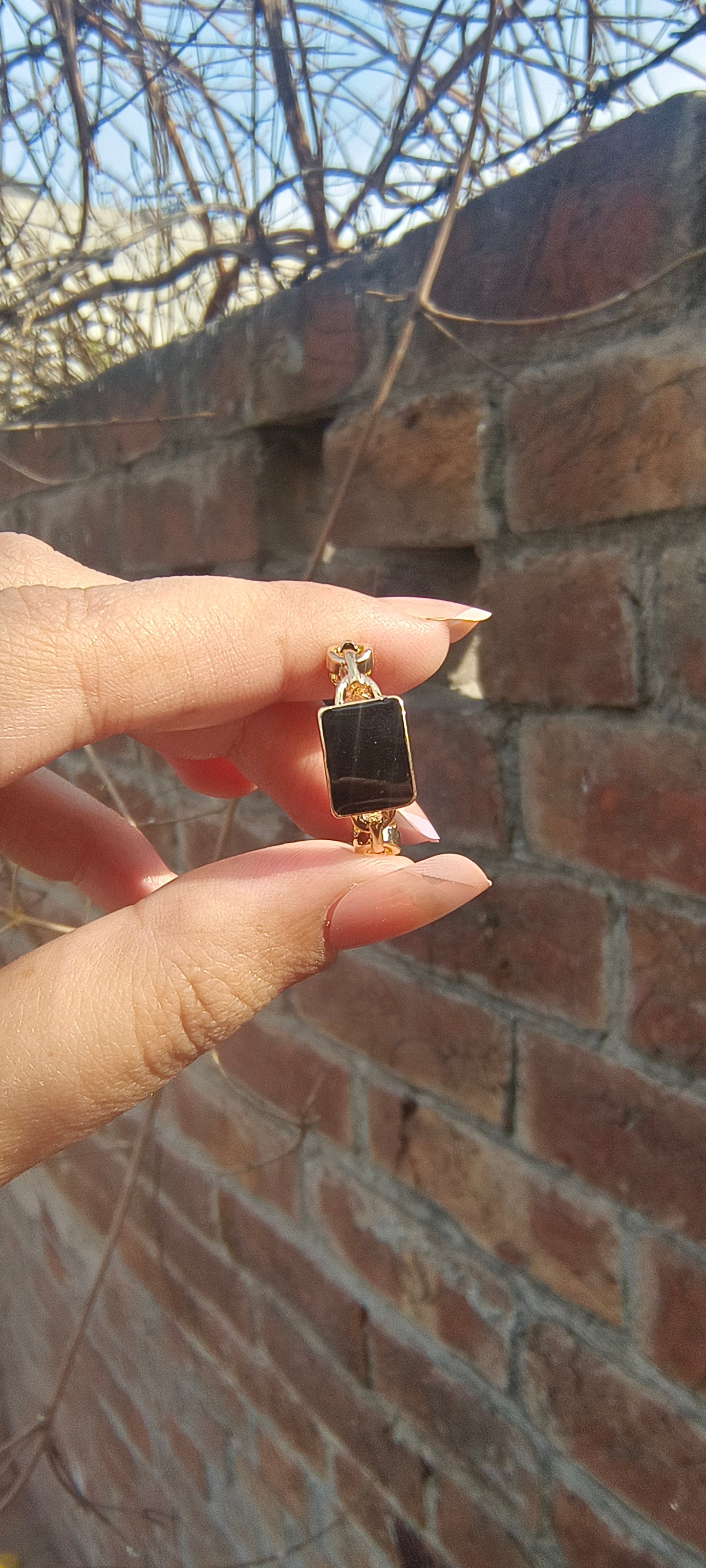 Sleek & Minimal – Small Black Stone Ring