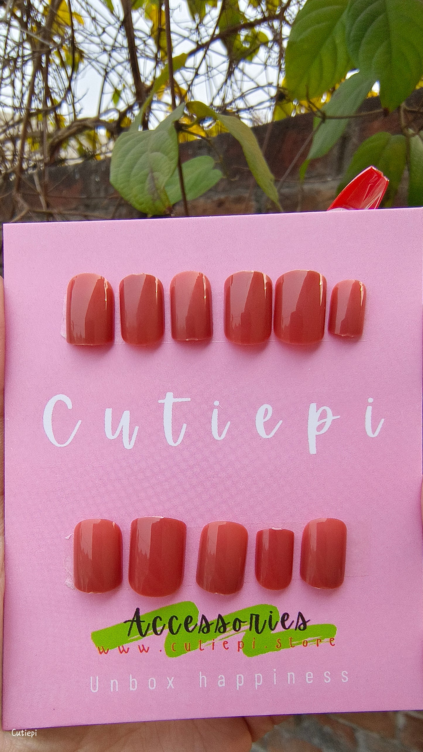 Rust Elegance - 24pcs Short Square Reddish Brown Press-On Nails