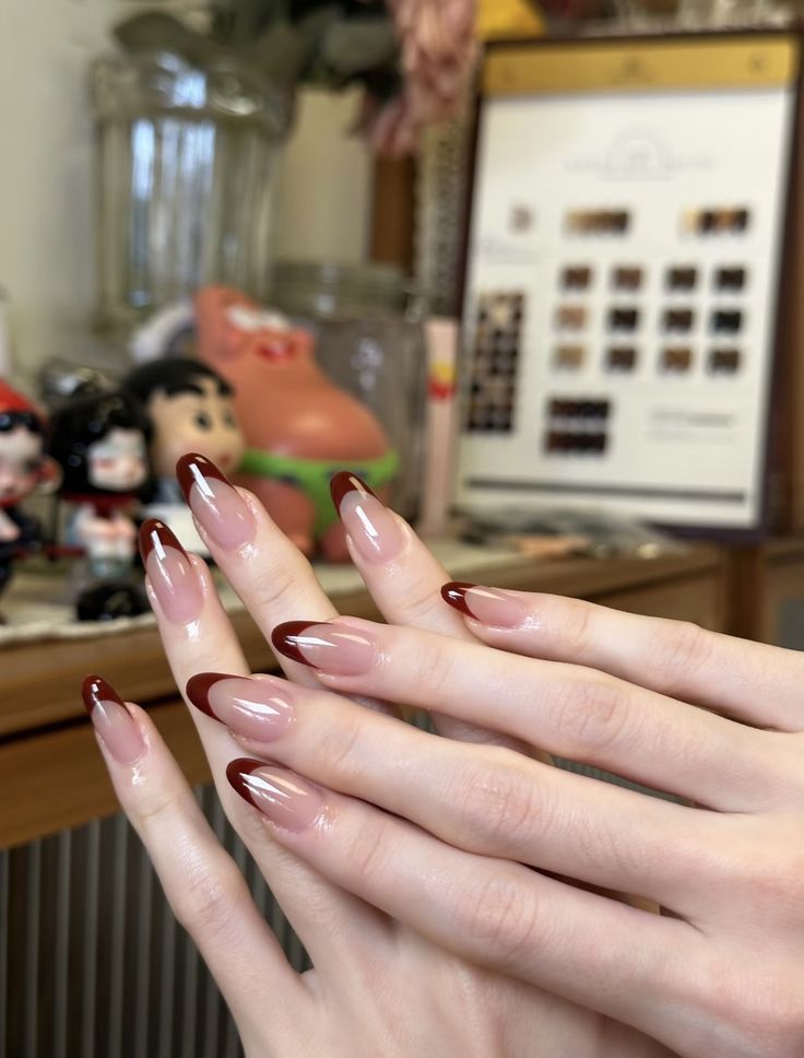 Red French - 20 pcs glossy nails with application kit