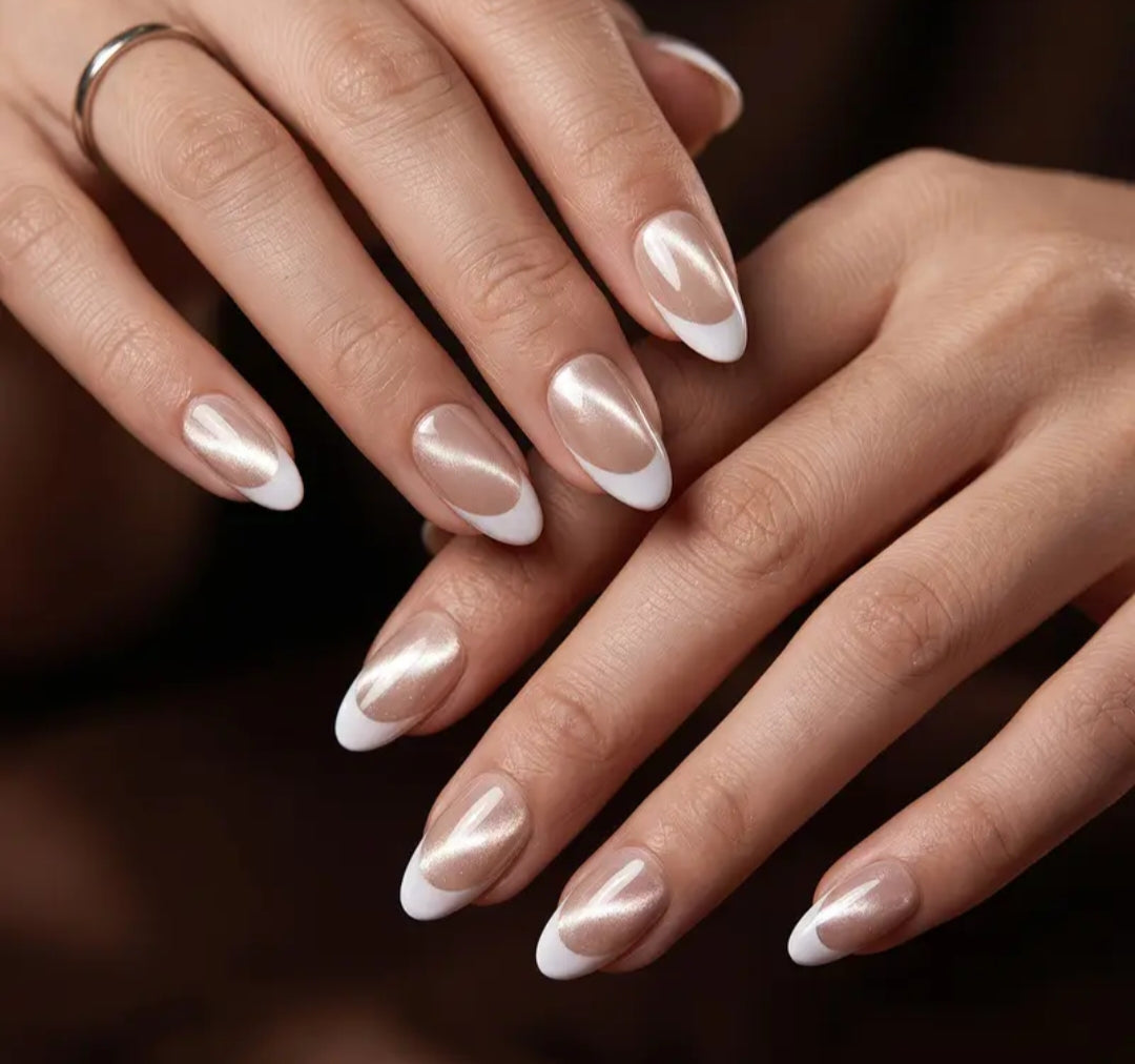 Cat eye French- 15pcs Premium Nails with Application Kit