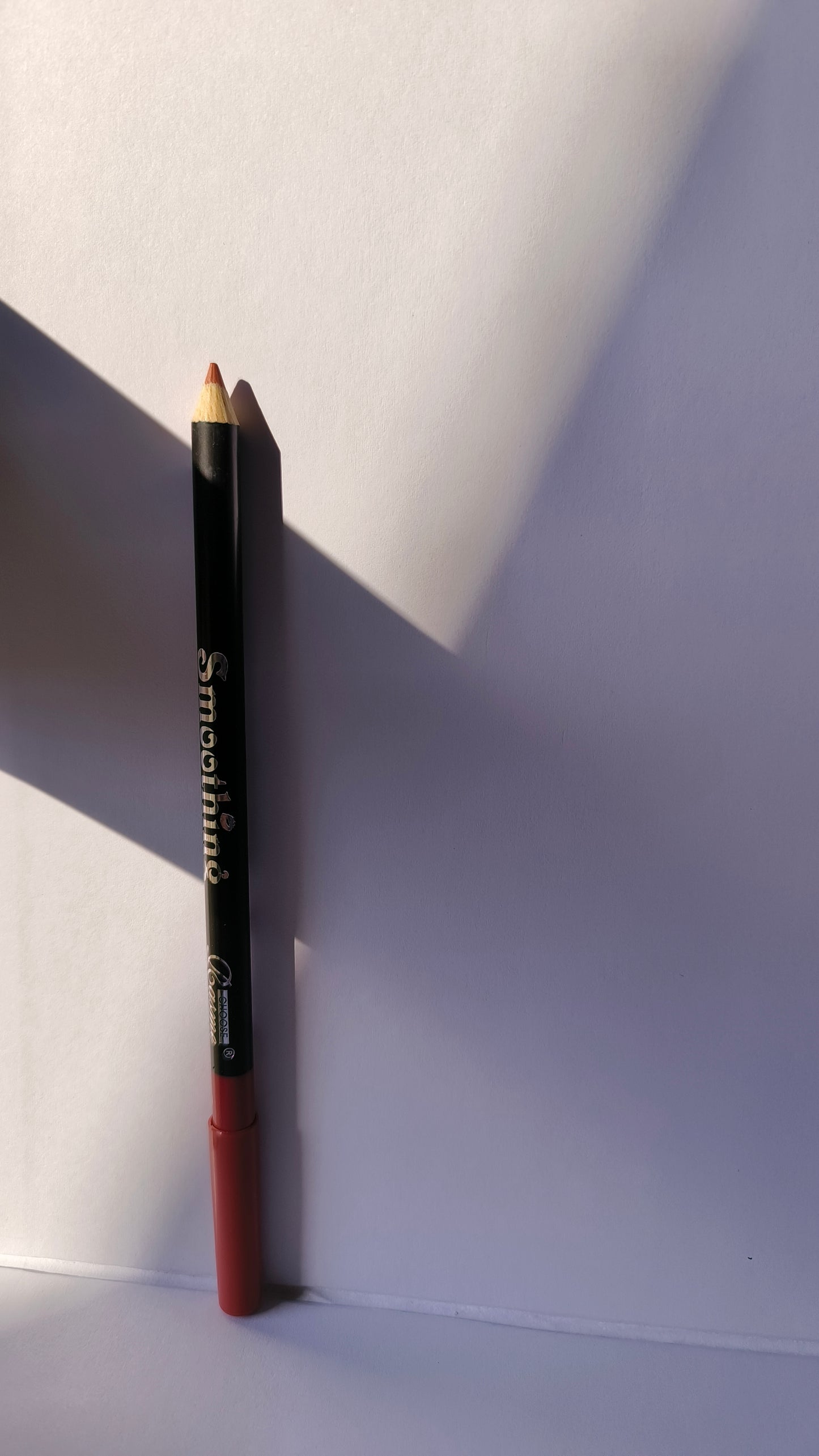 1 Pc Waterproof Lip Liner – Smudge-Proof & Long-Lasting