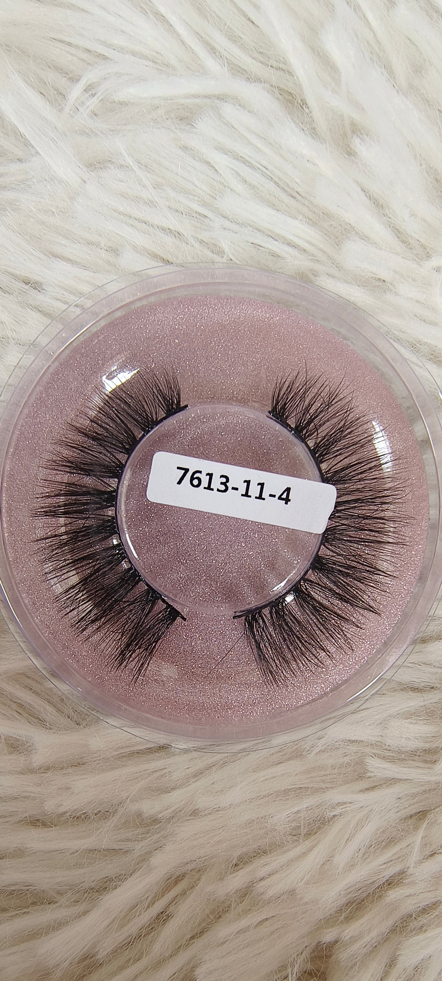 Whisper Luxe – Imported Slender Fluffy Eyelashes (04)