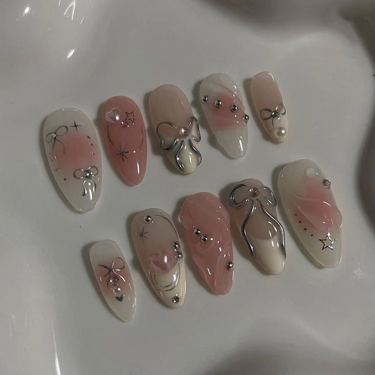 Bridal Elegance Handmade Luxury Nails-12pcs with Application kit