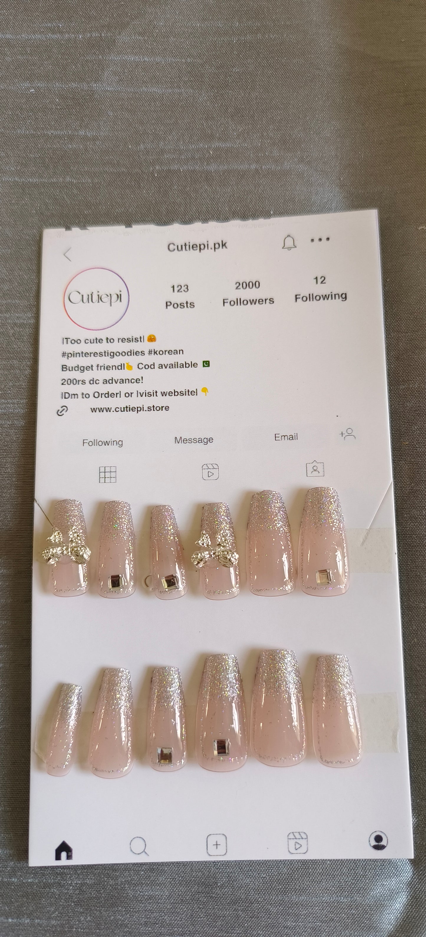 Golden Rush- 24pcs with Application Kit