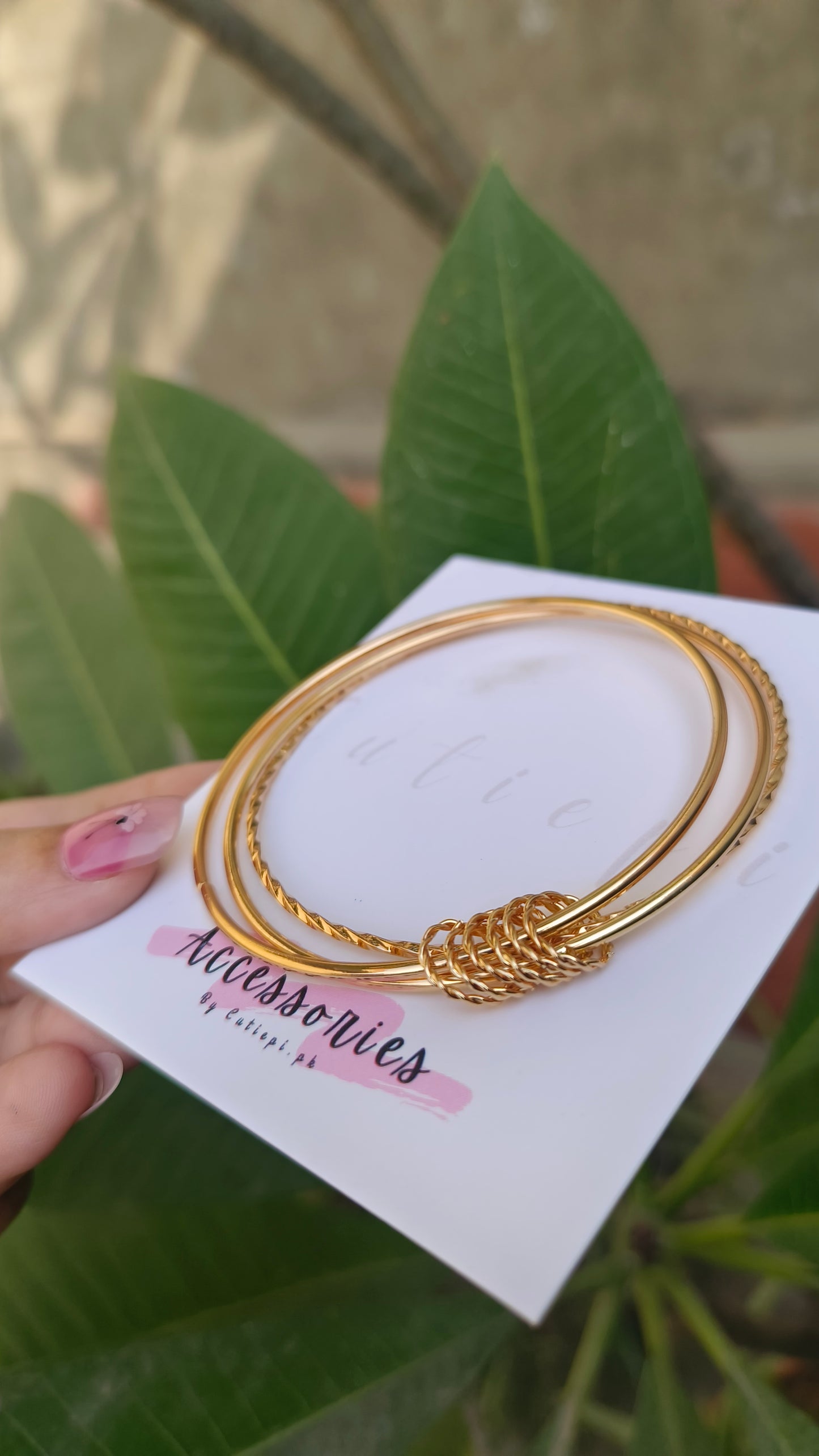 Elegant 3 layer Gold-Tone Alloy Bangle Bracelet Set