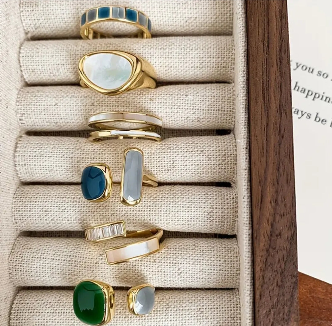 Pack of 5 Gold Plated Ring Set