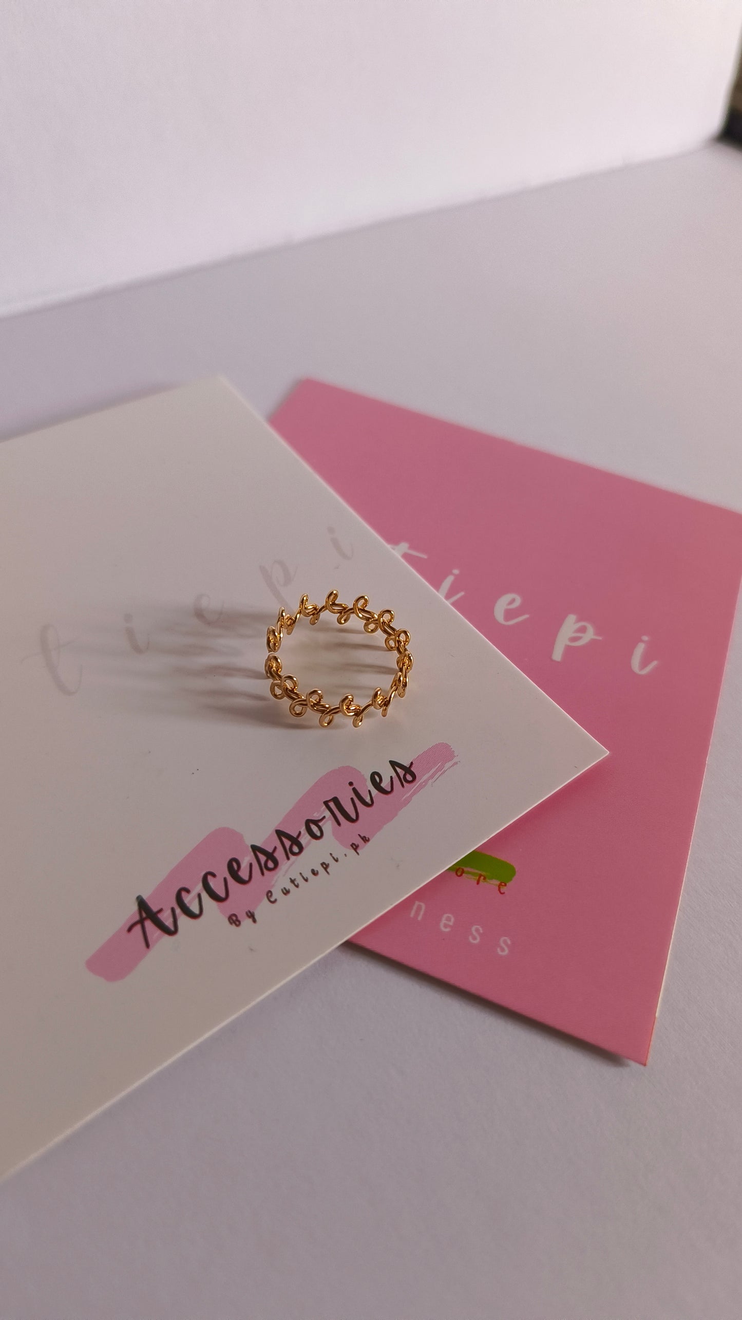 Gold-Plated Round Spiral Ring
