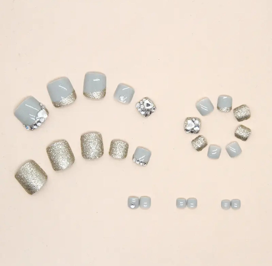 Bridal Elegance toe nails-24pcs with Application kit