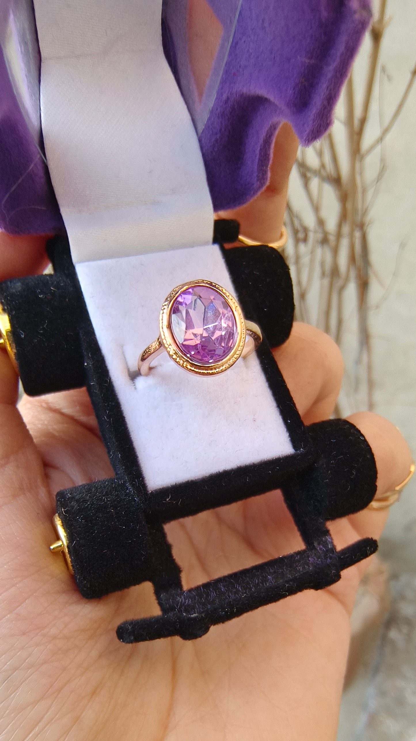 "Dazzling Violet Glam Ring – A Sparkling Must-Have"
Gold Plated