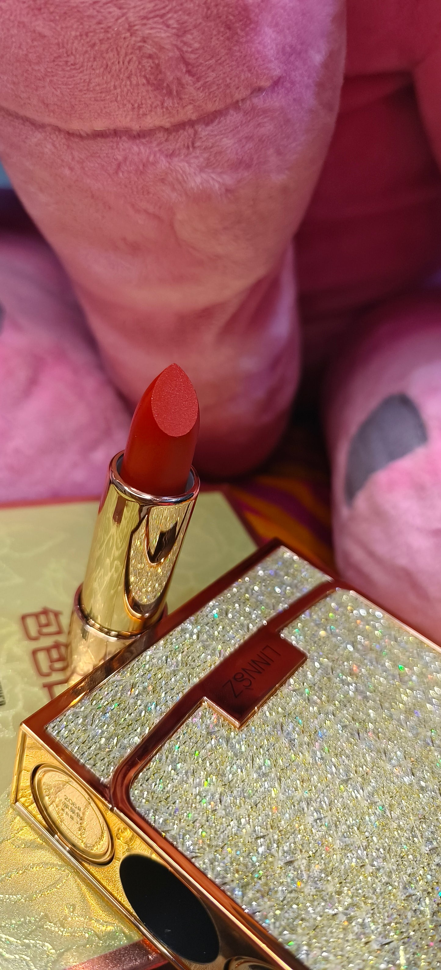 Velvet Charm – Matte Lipstick Gift Set 3 premium lipsticks