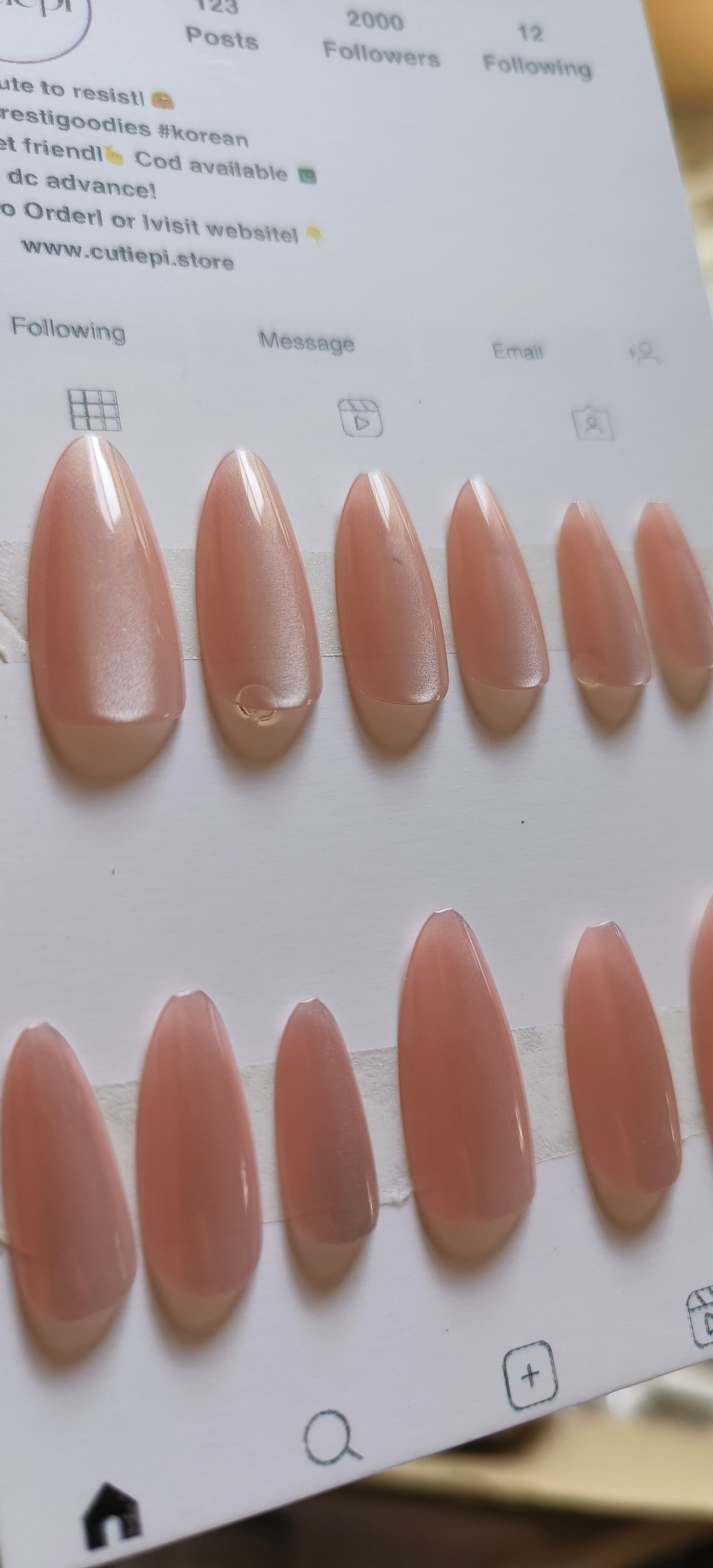 Natural Grace Pink Cat eye nails 24pcs with Application kit