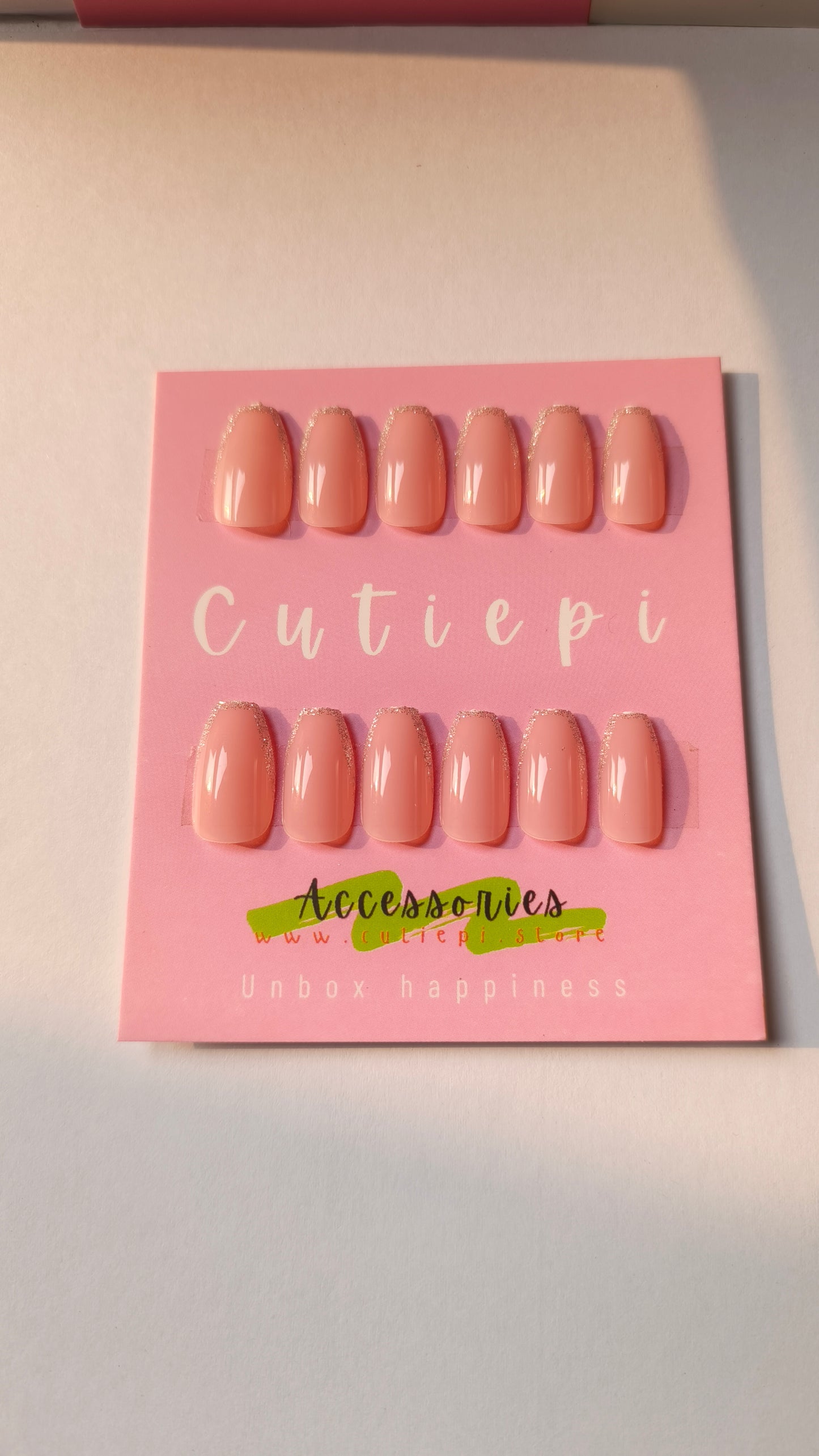 Pink Glitter French Tip Nails – 24pcs Glam Set