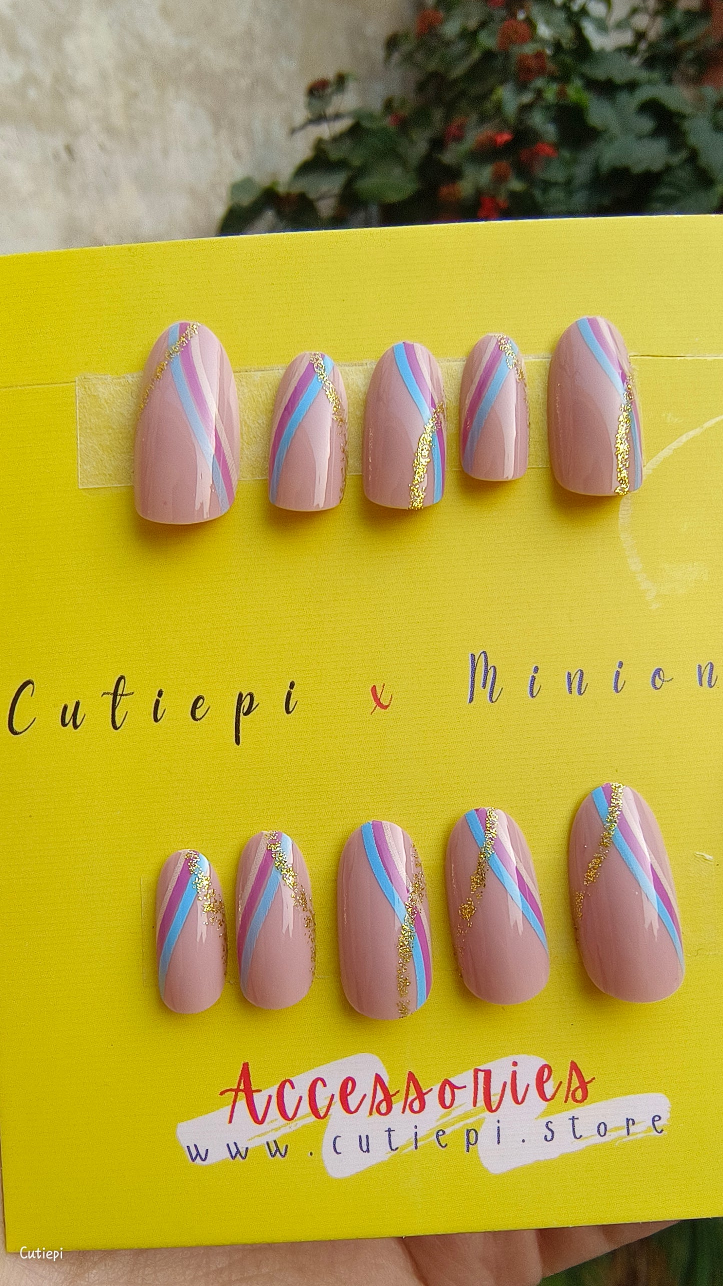 Vivid Stripes 24pcs with application Kit
