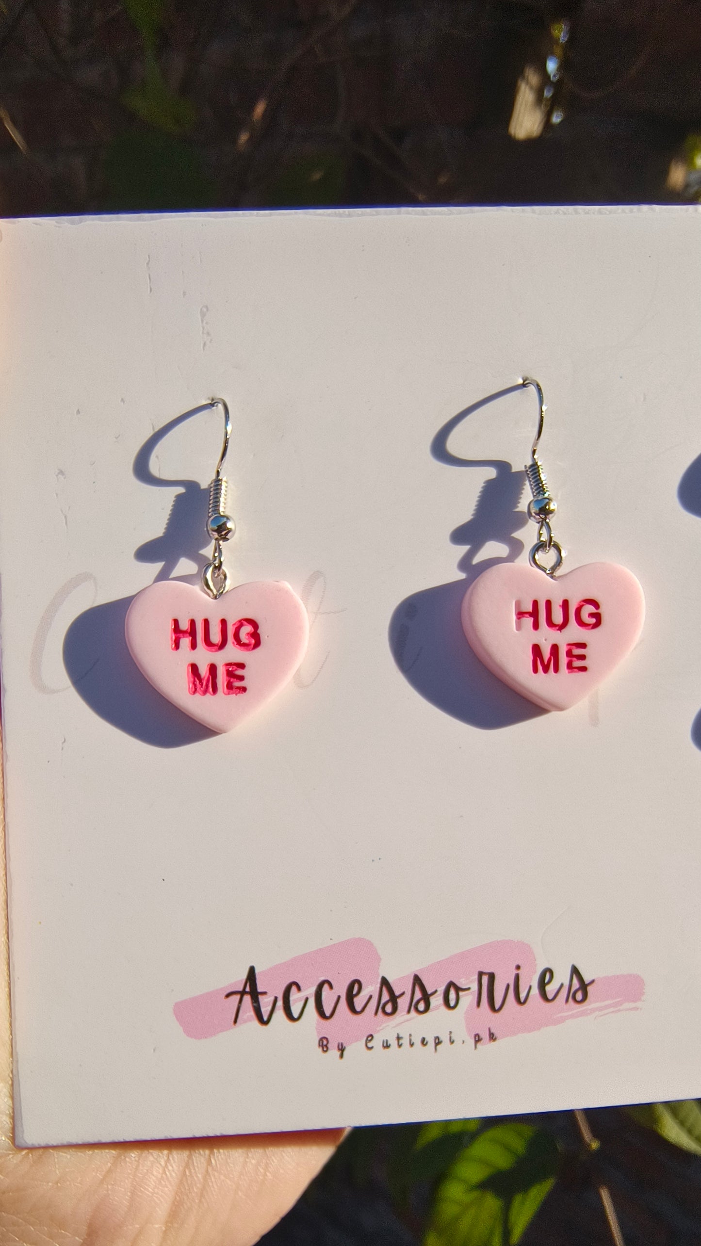 hug me earings