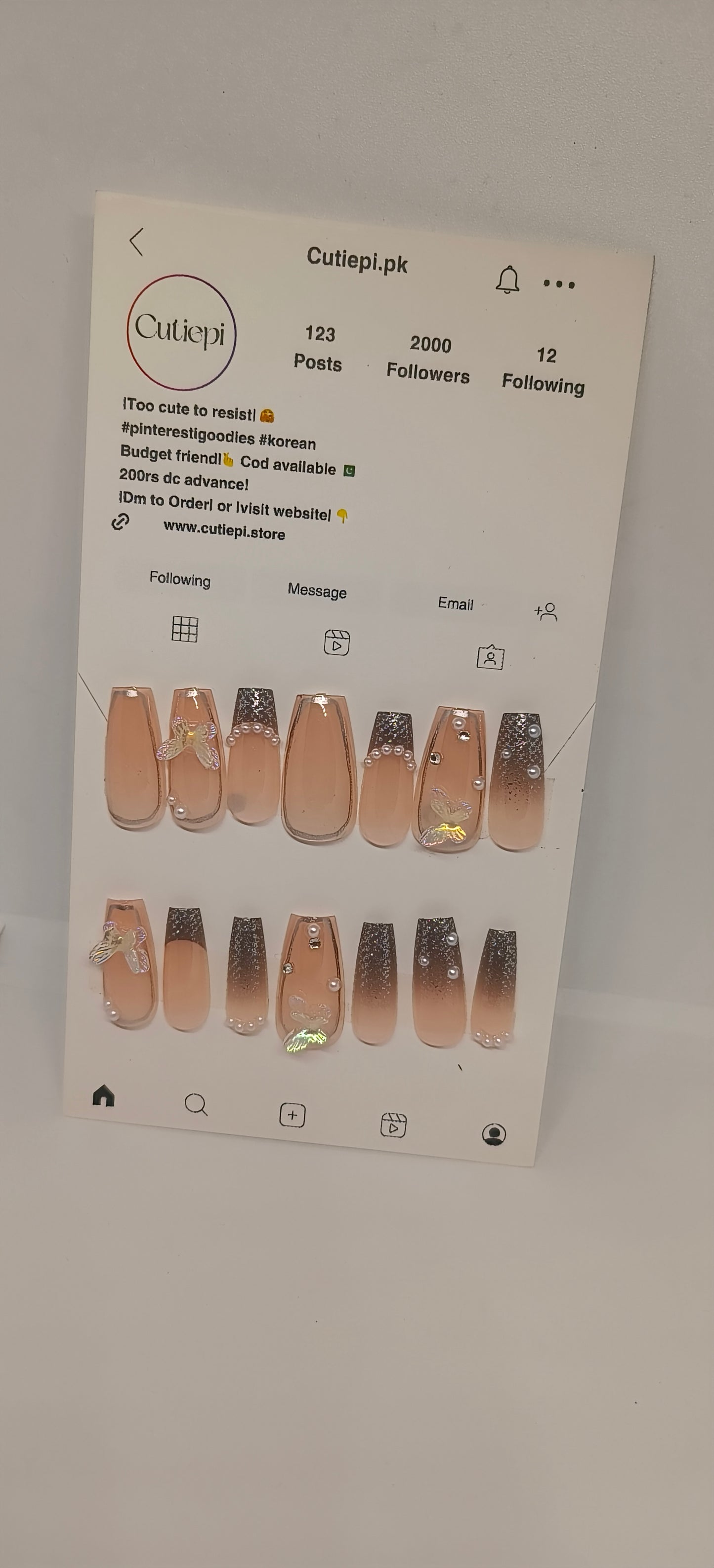 Moonlace Elegance- 24pcs nail set with Application Kit