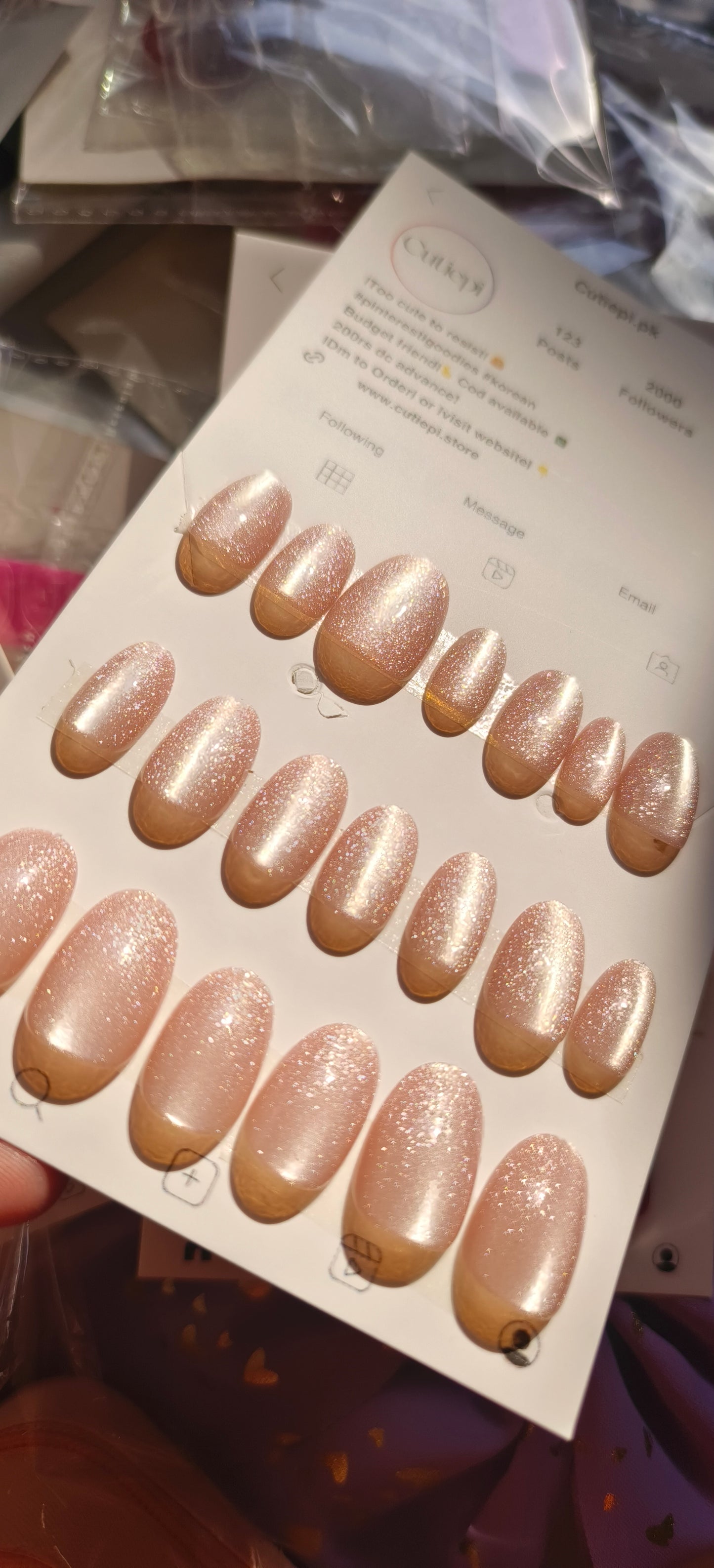 Golden Glow Cat Eye Nails – 24pcs with kit