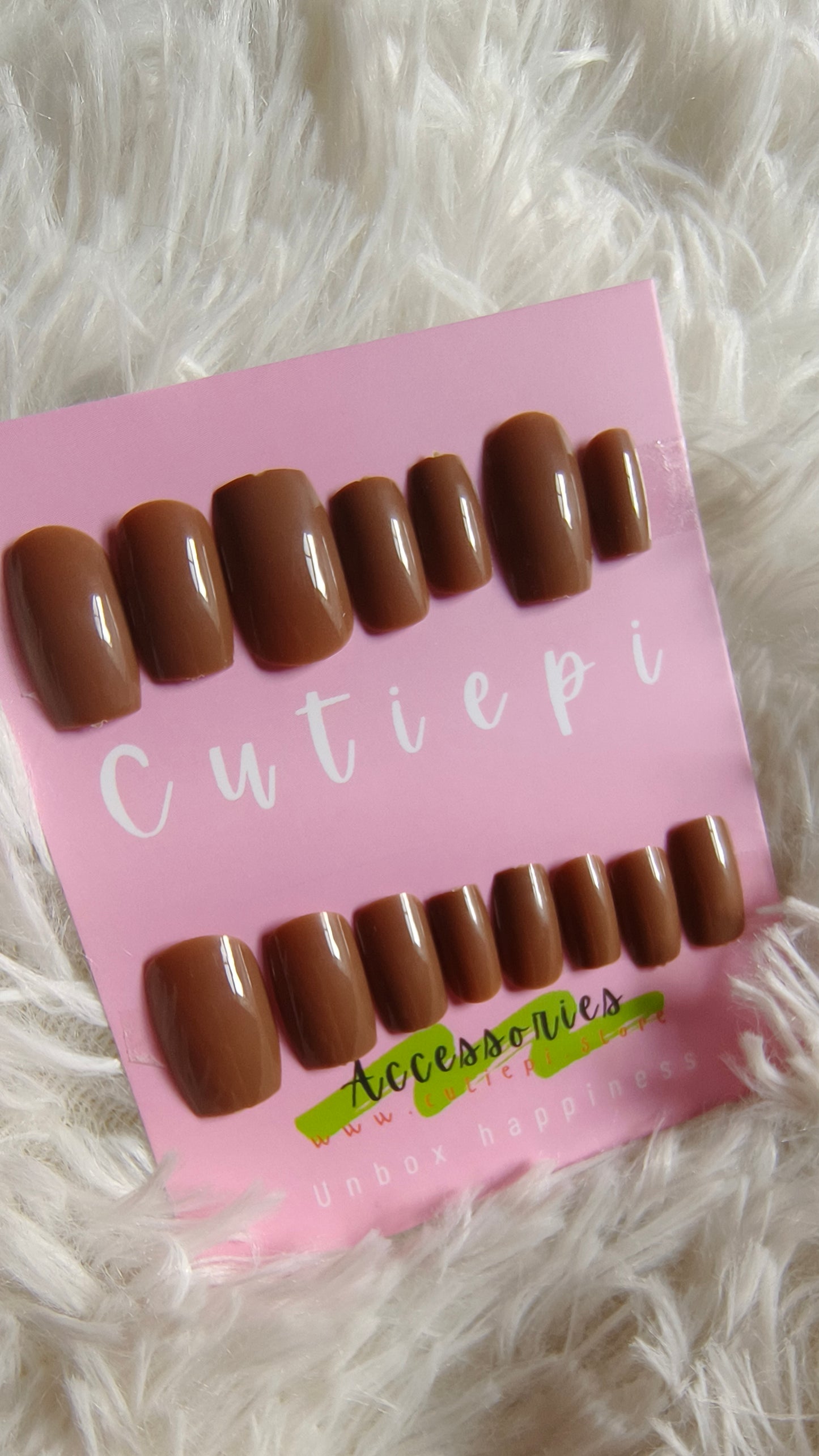 Light Brown – Subtle Elegance 24pcs Press-On Nail Set