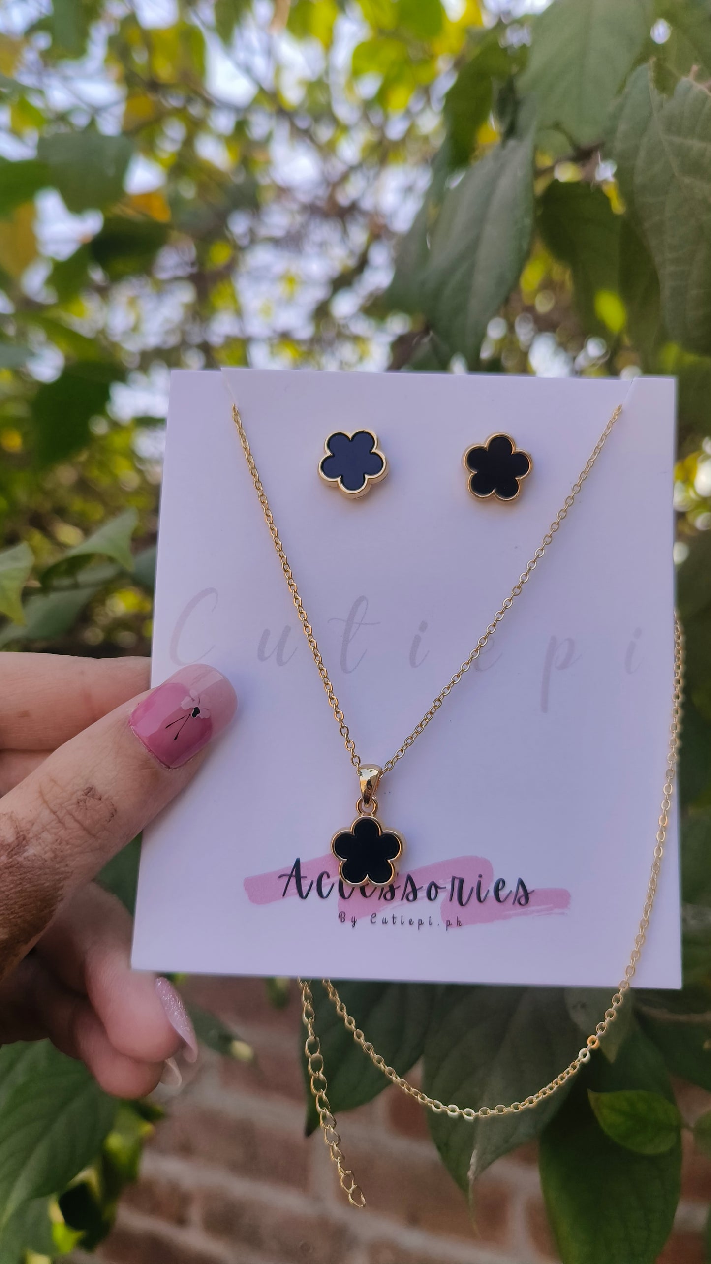 5pcs high quality Black Clover Jewelry Set – Bohemian Necklace, Earrings, Ring bangle and bracelet
