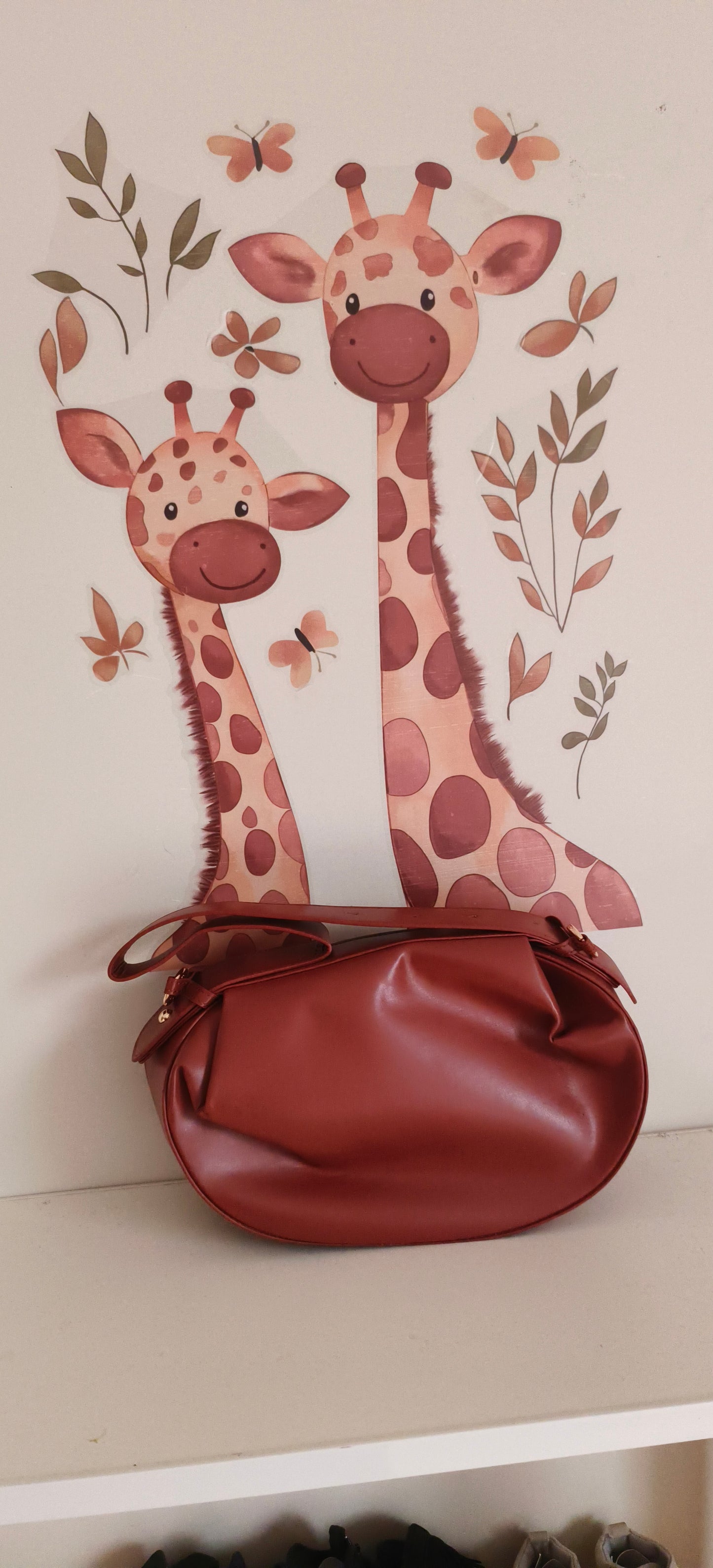 Spacious Luxury Bag- Leather Bag - Unique style