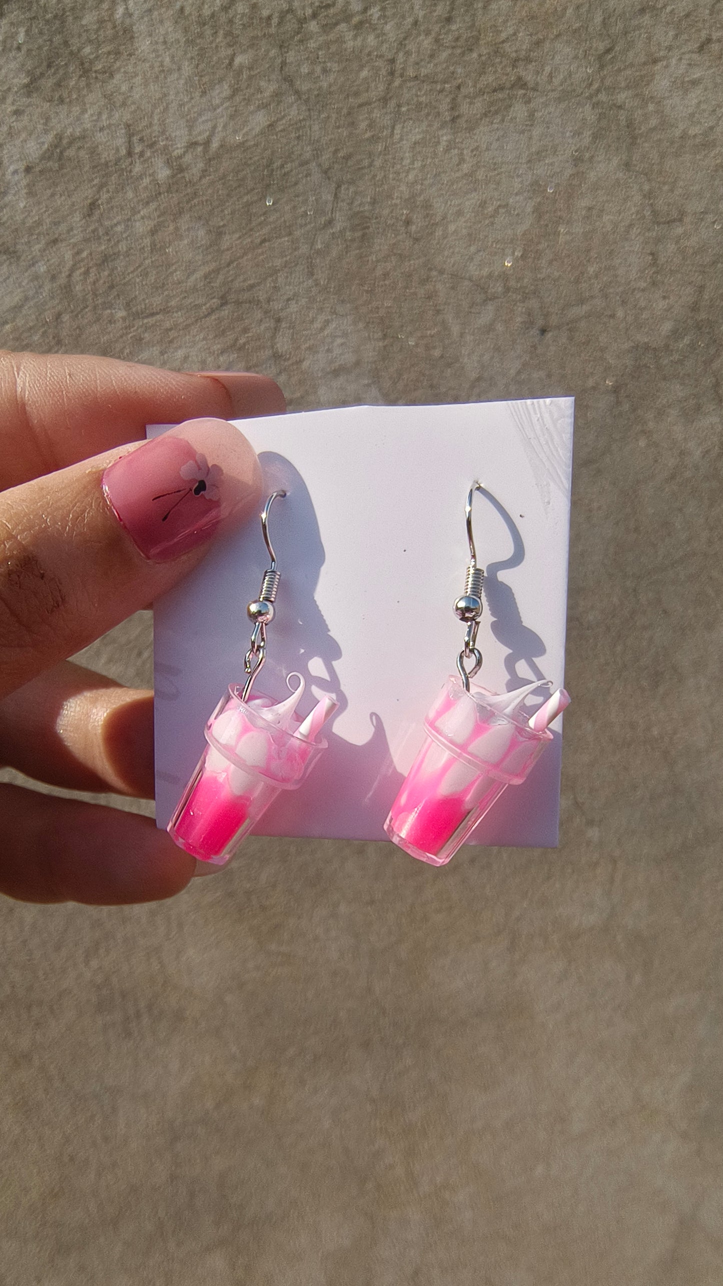 Korean-Inspired Shake Earrings – Pink Charm