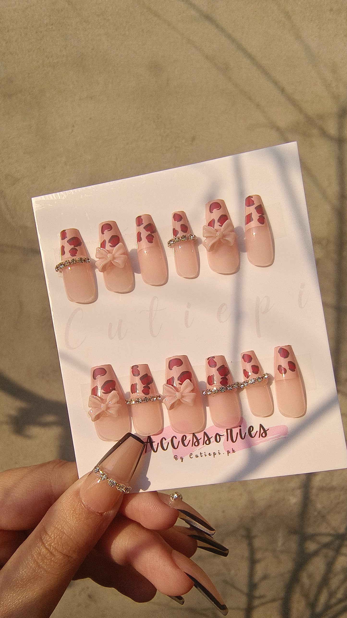 Pearl Bliss – 24 pcs with Application Kit