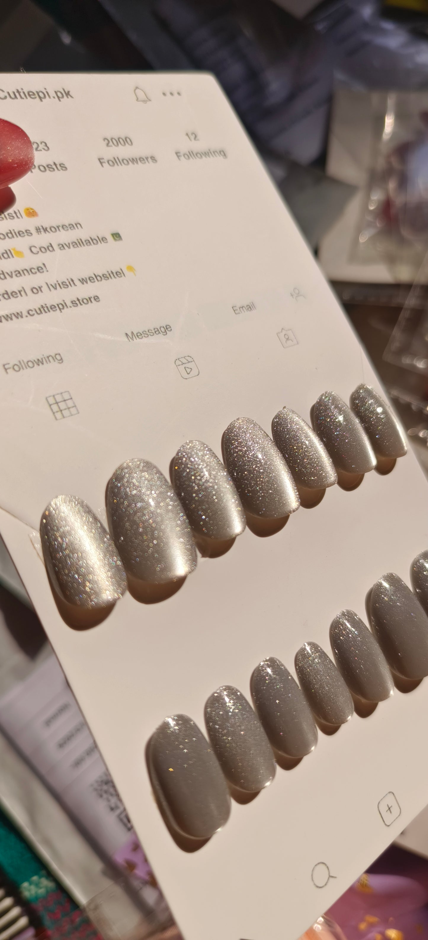 Smoky Grey Cat Eye Nails – 24pcs with application Kit