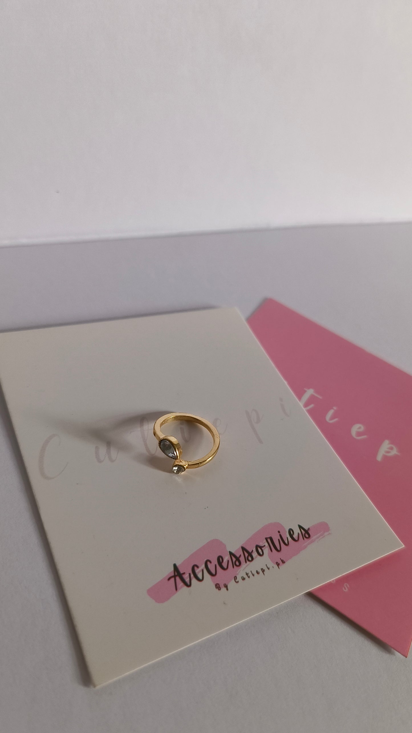 Double-Sided Adjustable Rhinestone Ring – Sparkling Elegance