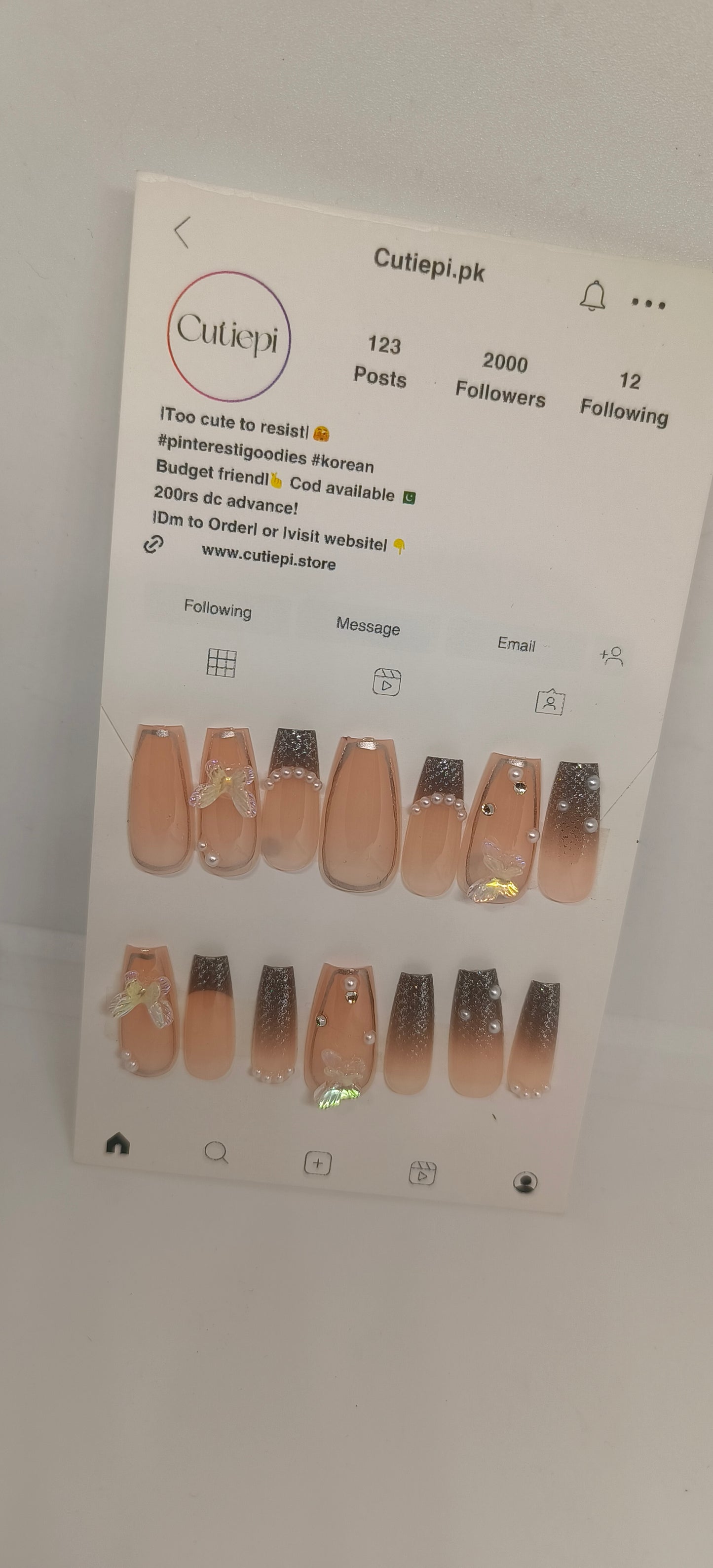 Moonlace Elegance- 24pcs nail set with Application Kit
