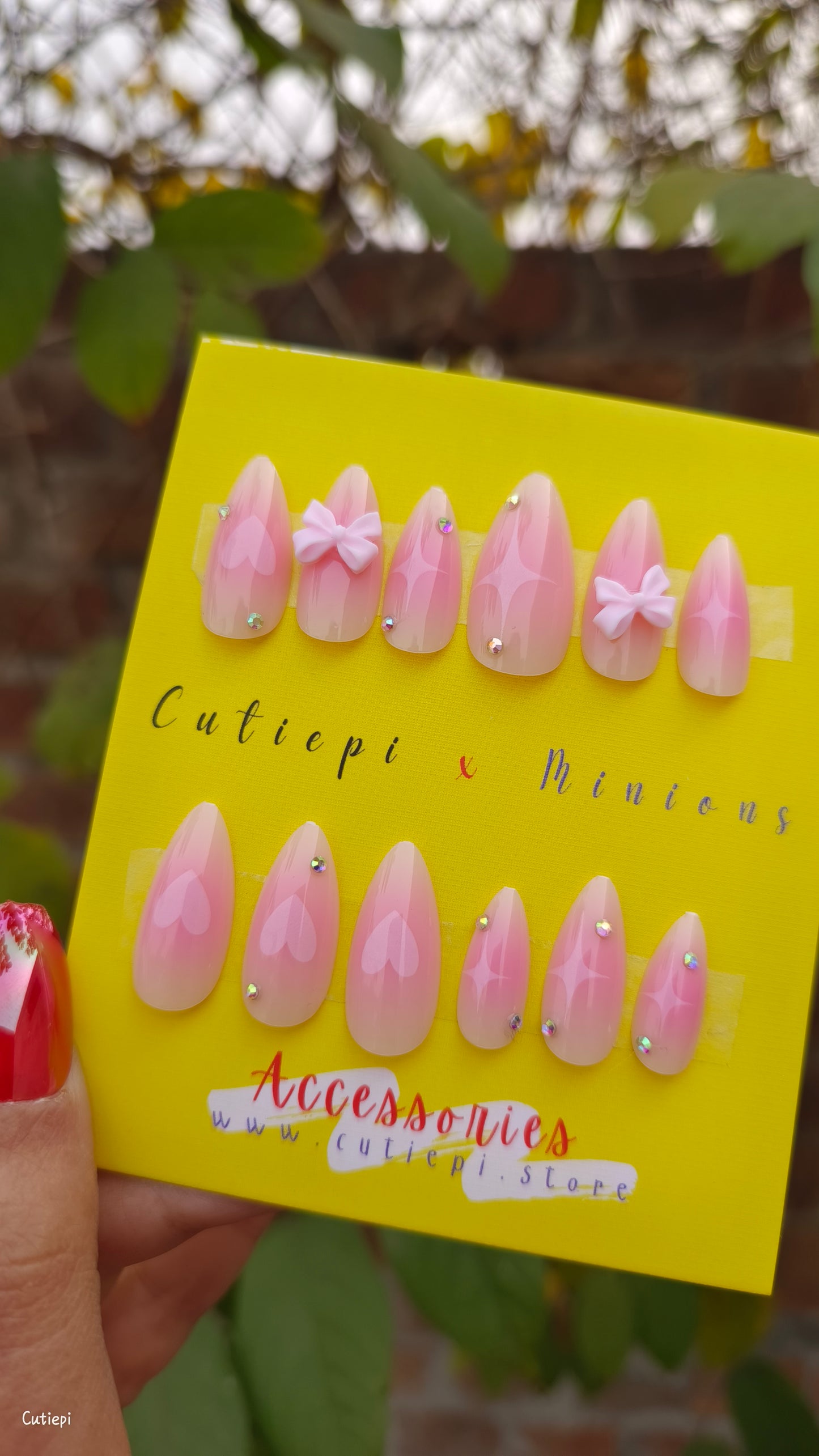 Romantic Charm - 24pcs Pink Press-On Nails with Hearts, Pearls & Bows