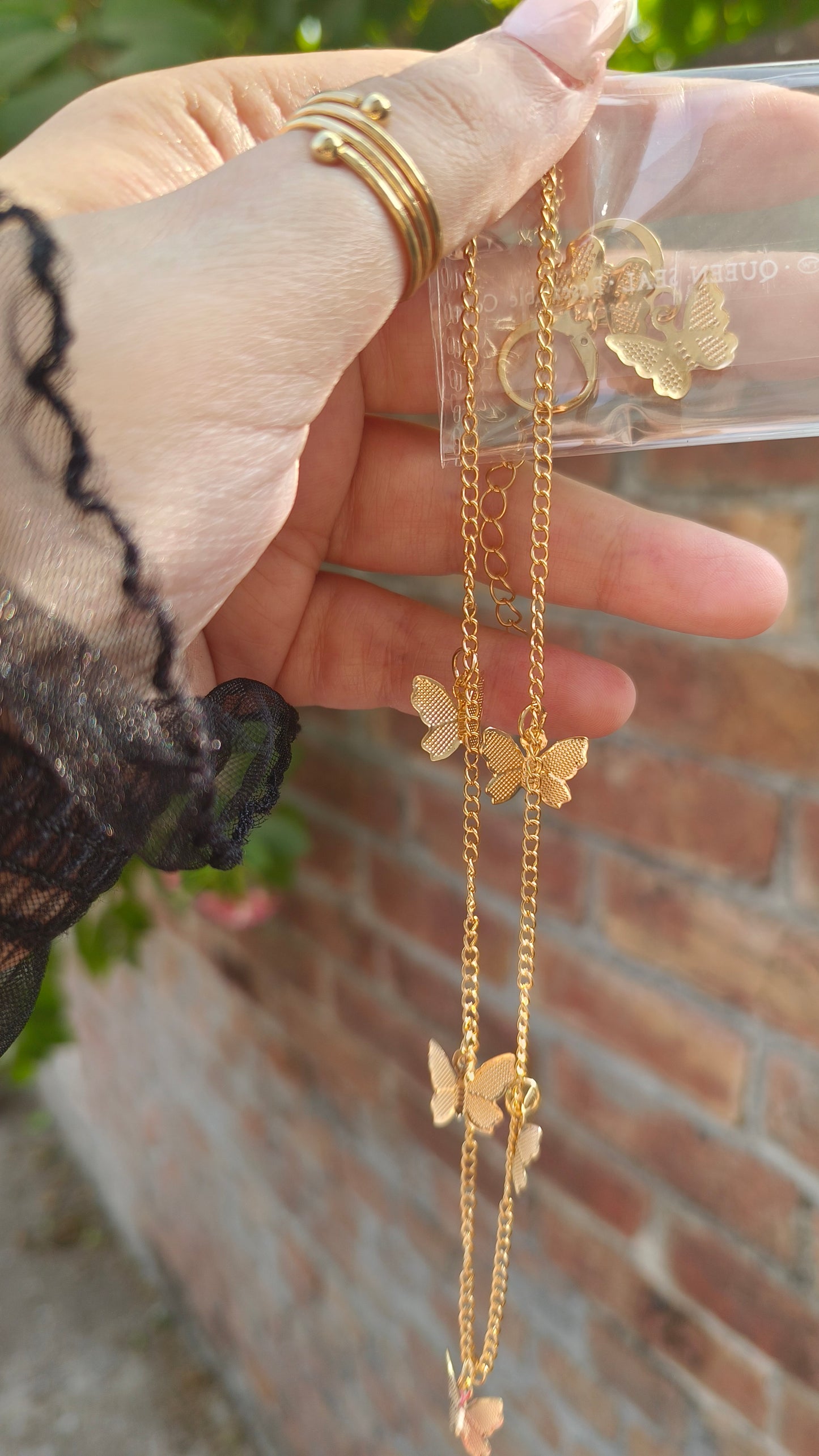 Golden Wings" Butterfly Pendant 🦋✨