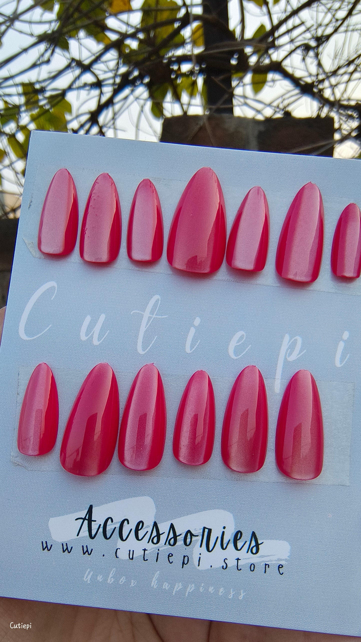 Rosé Glow Cat Eye Nail Set – 24pcs with Application Kit