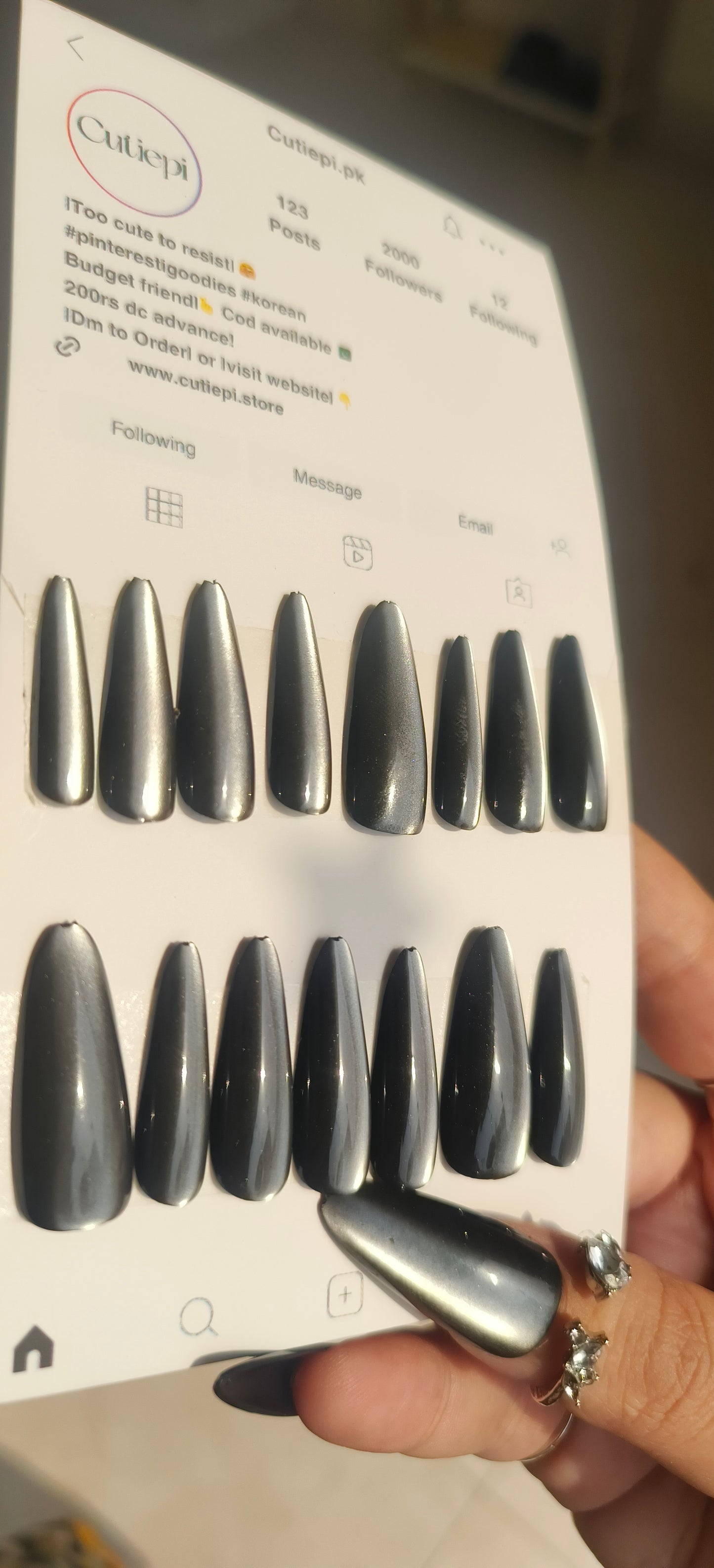 Black beauty Cat eye nails- 15pcs with Application Kit