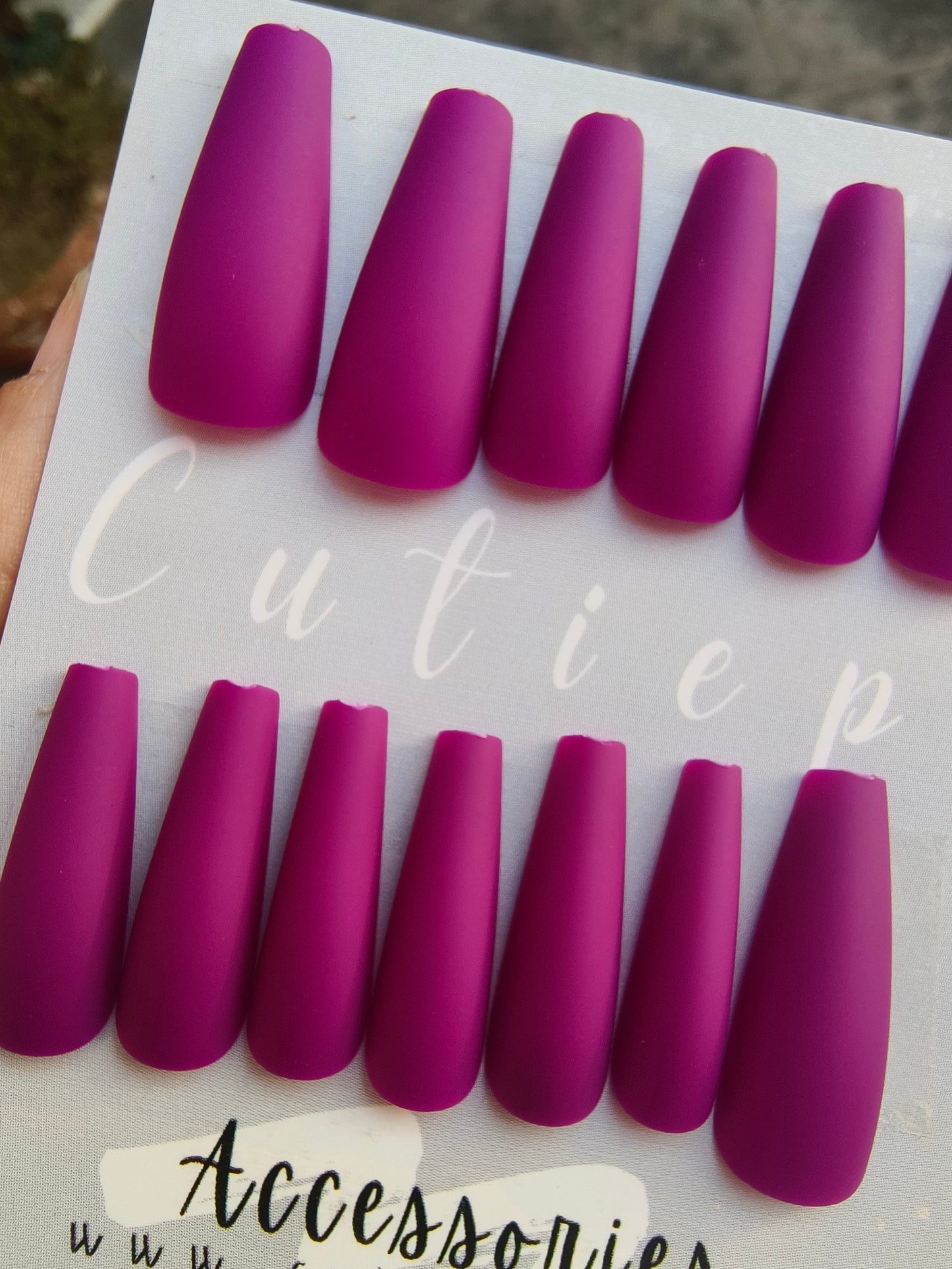 Royal Plum Matte Nail Set – 24pcs with Kit