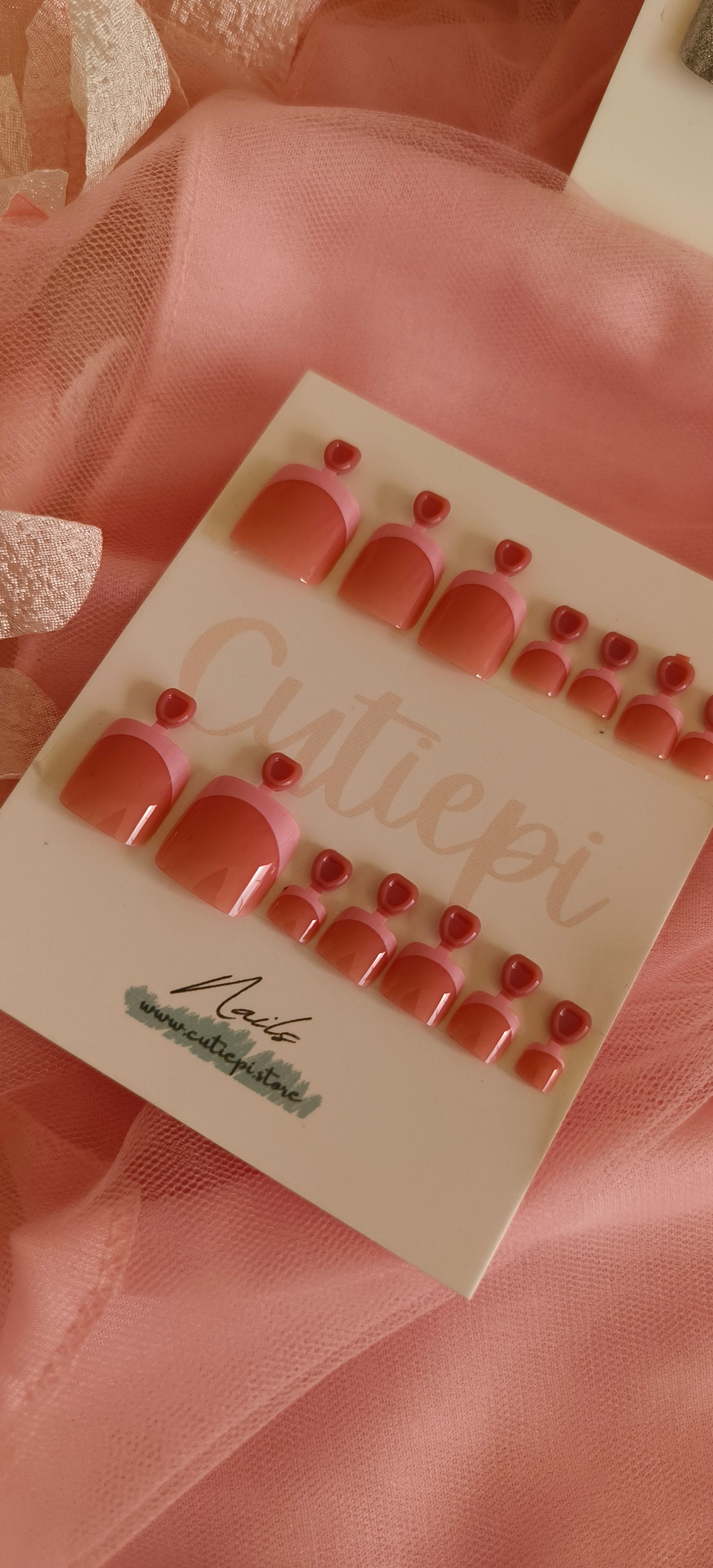 Pink Glam– 24pcs with Application Kit (Toe Nails)