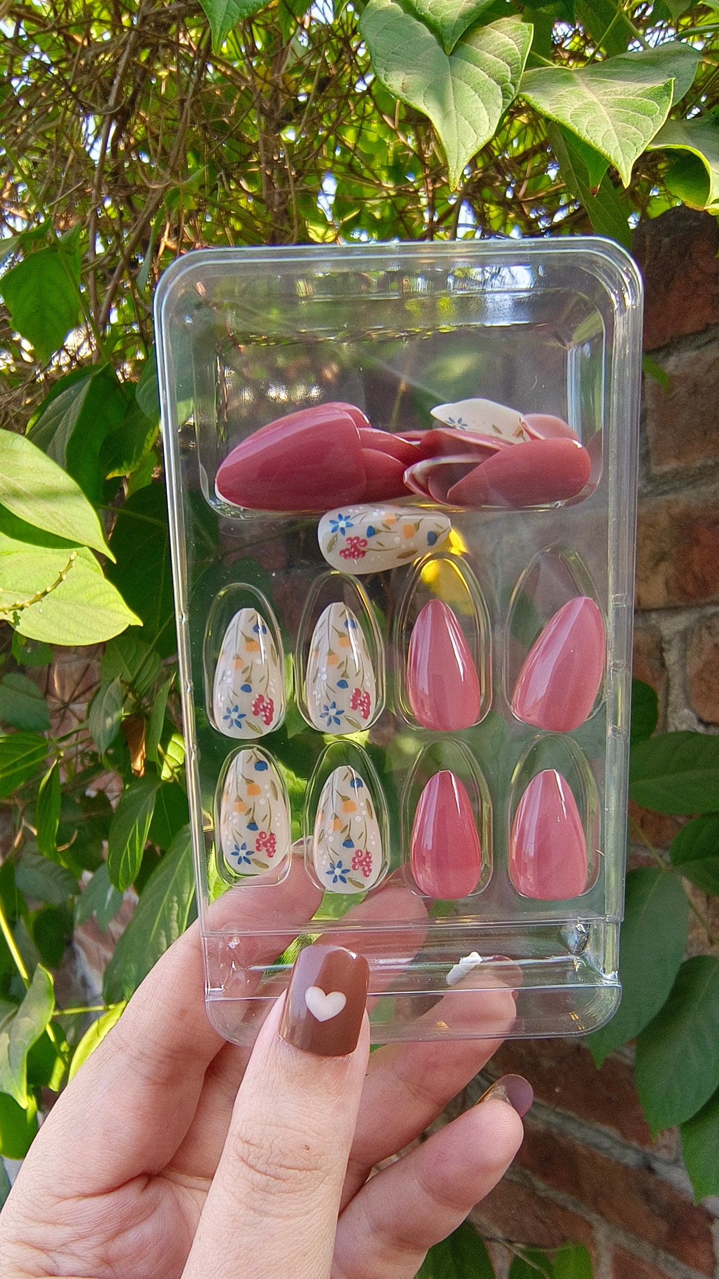 "Autumn Bloom: 24pcs Floral Press-On Nails Set"
